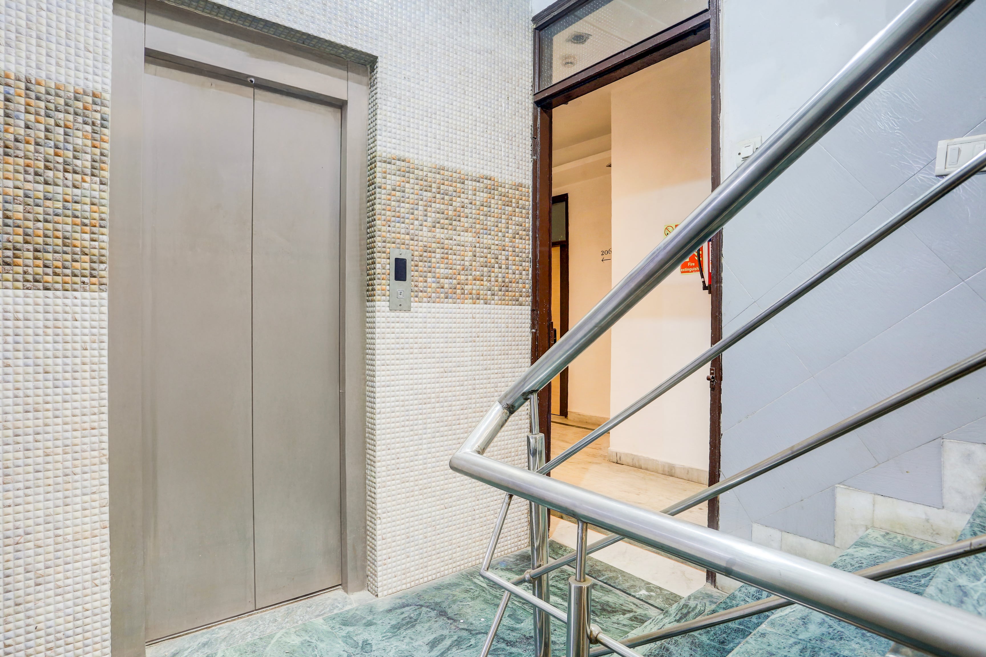 Super Hotel O East Punjabi Bagh Near Metro Station in Delhi