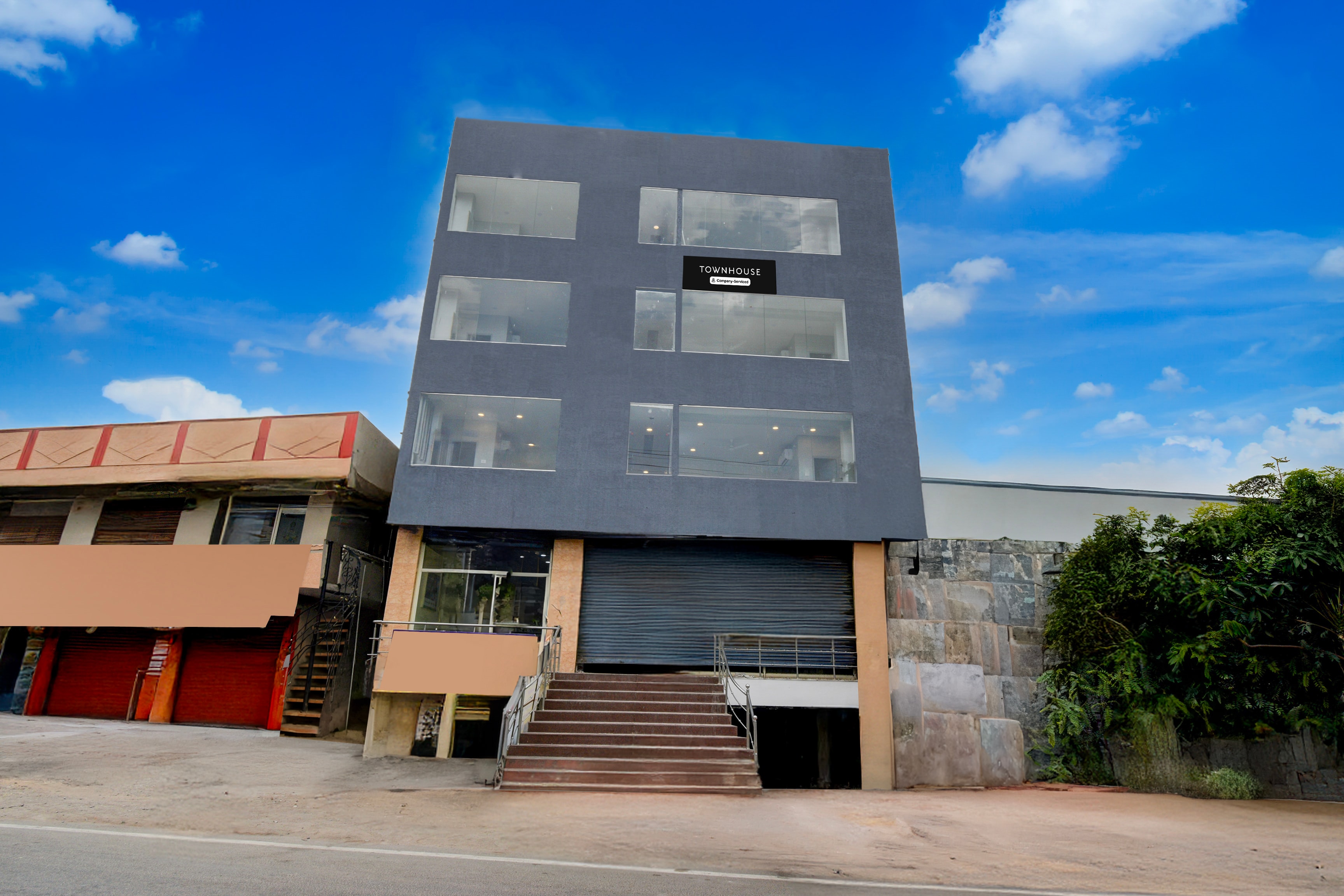 Super Townhouse Cherlapally Bus Terminal Formerly Hotel Chakripuram in Hyderabad