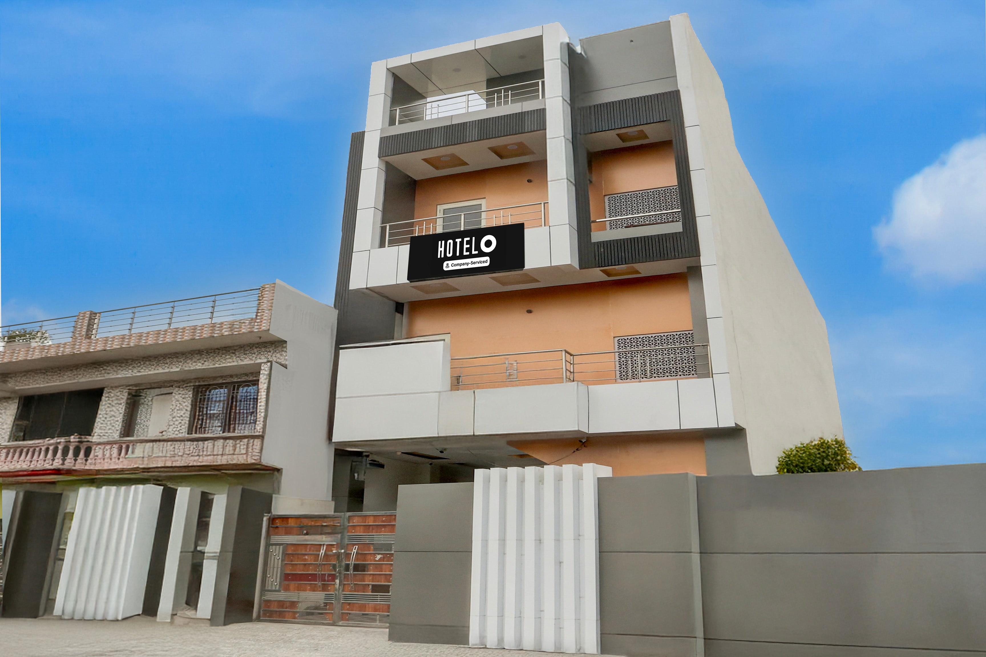 Super Hotel O Bareilly Near Satellite Bus Stand in Bareilly