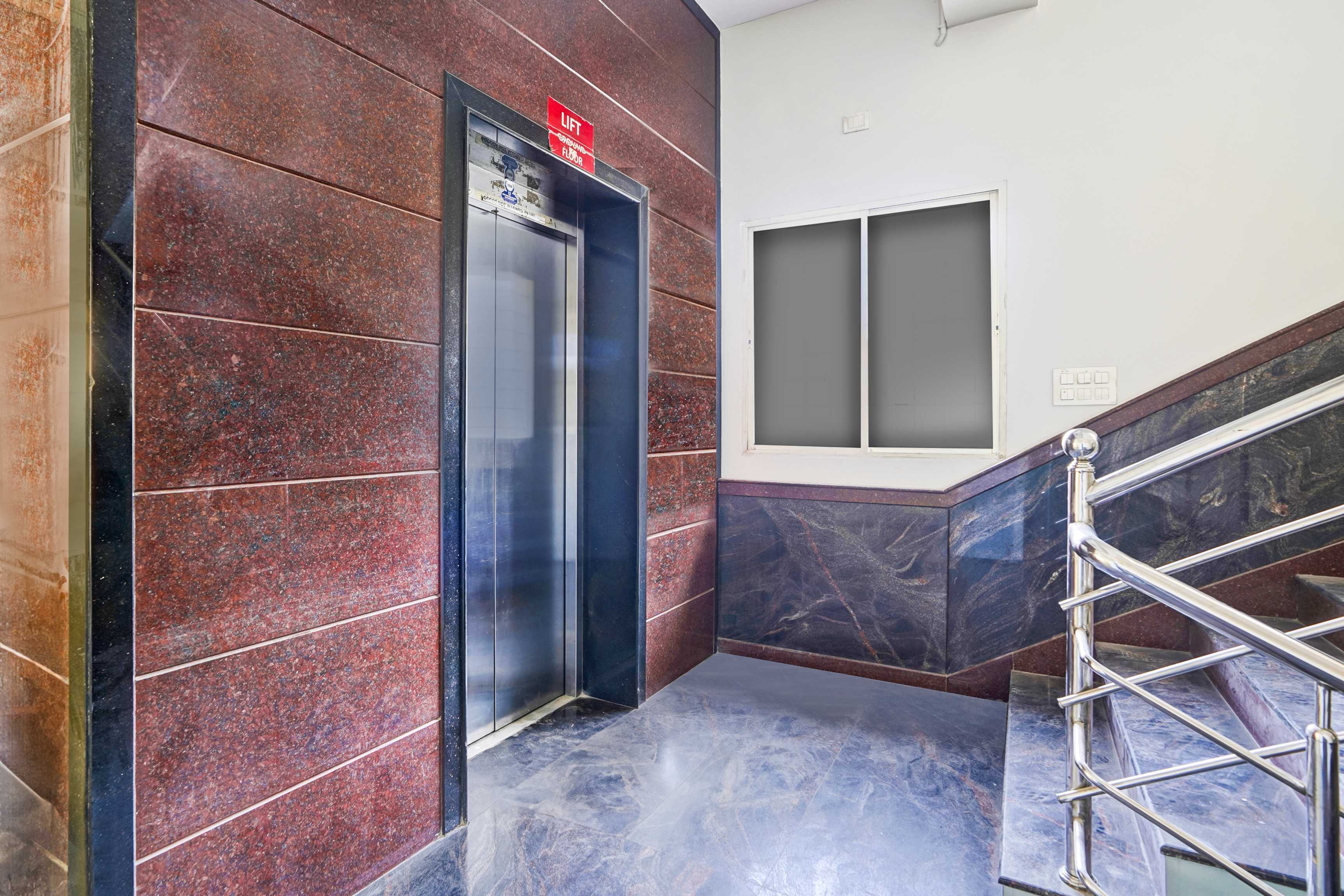 Super Collection O Singasandra Hosa Road in Bangalore