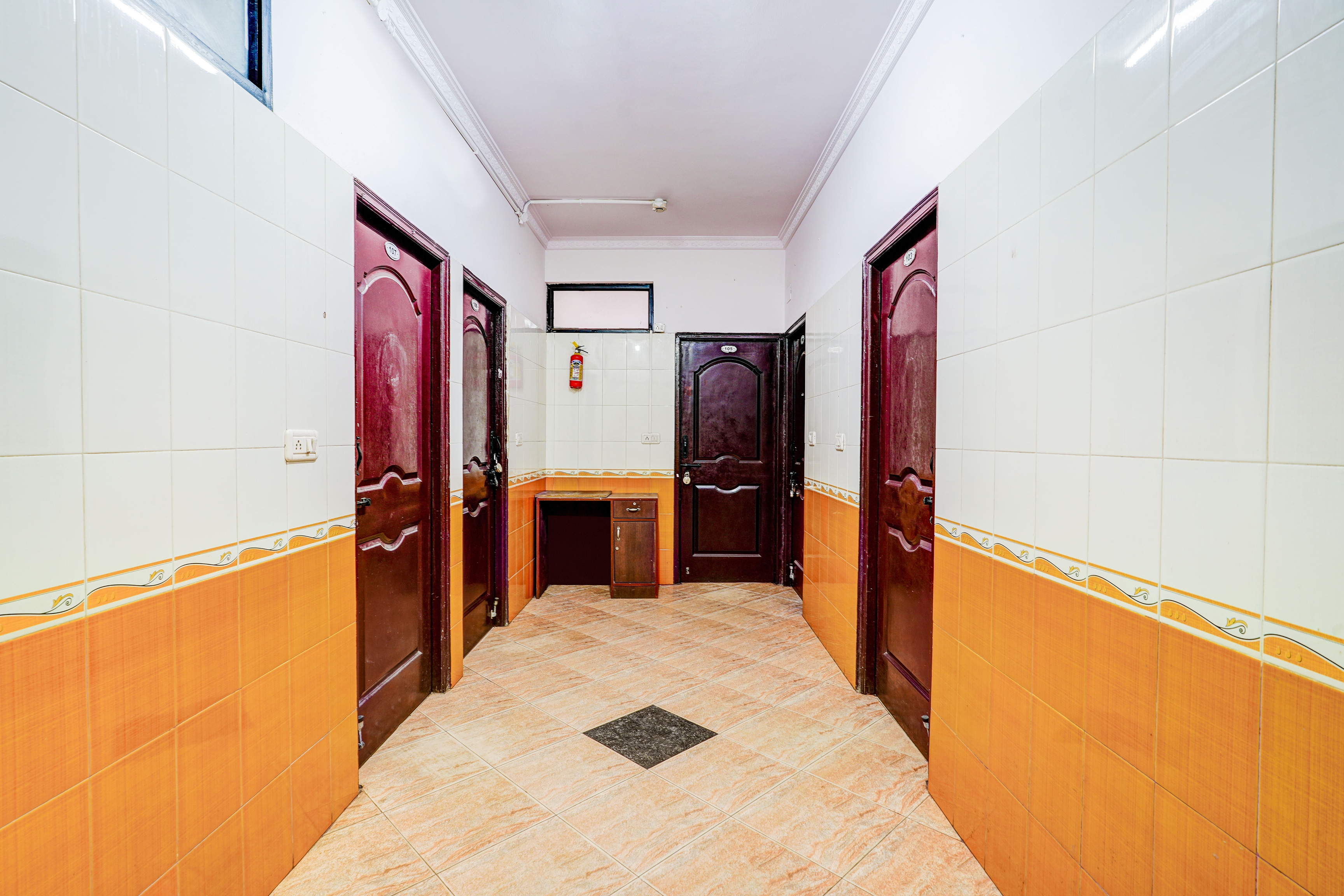 Super Collection O Yeshwantpur Formerly Sunder Nivas in Bangalore