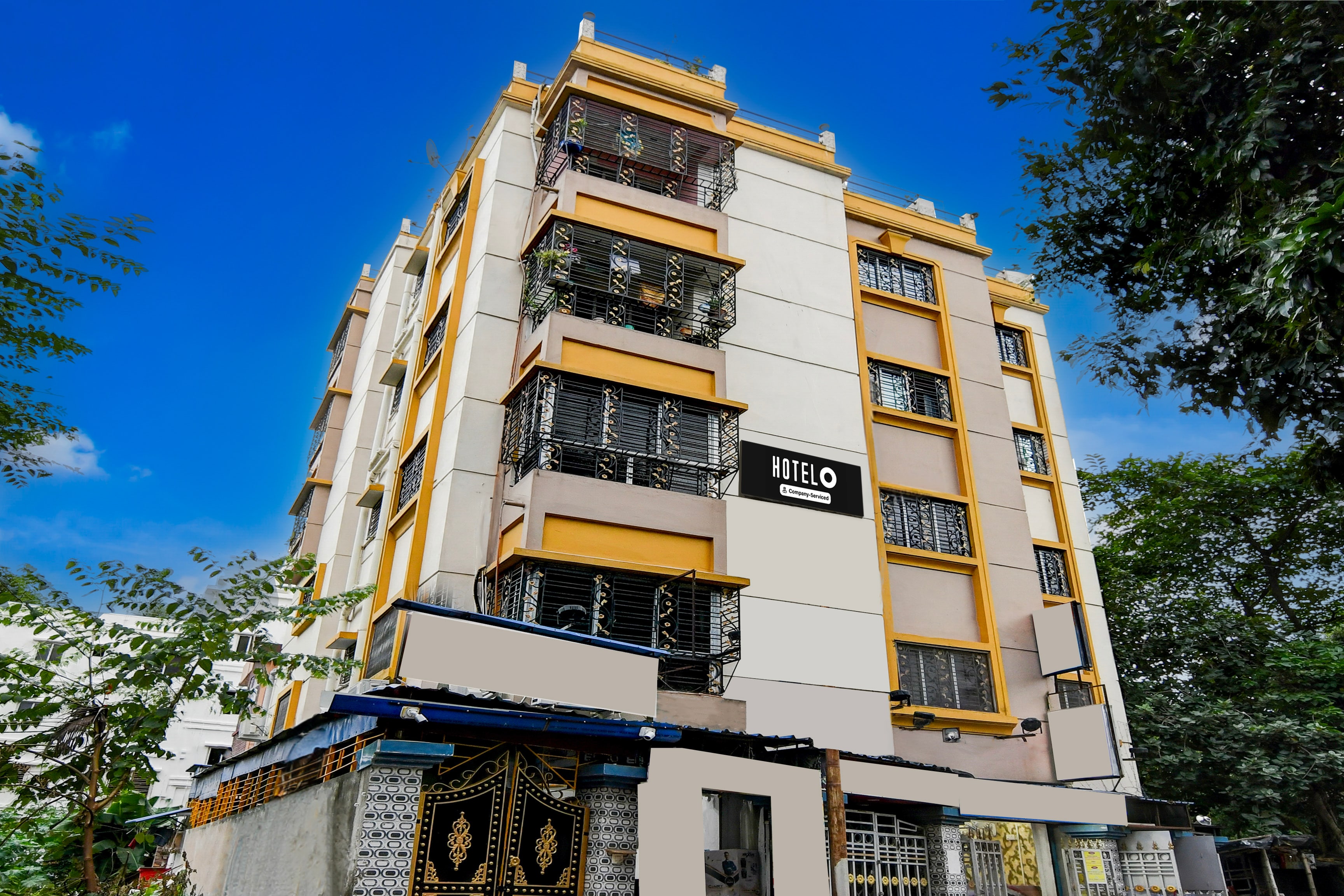 Super Hotel O Kolkata Near Acropolis Mall Formerly 7 Horse GH in Kolkata