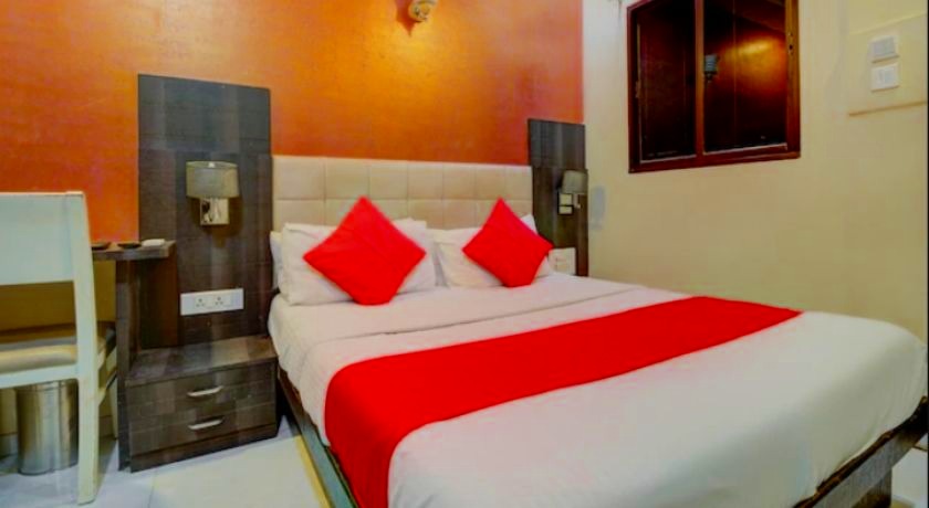 Hotel Avenue in Mumbai