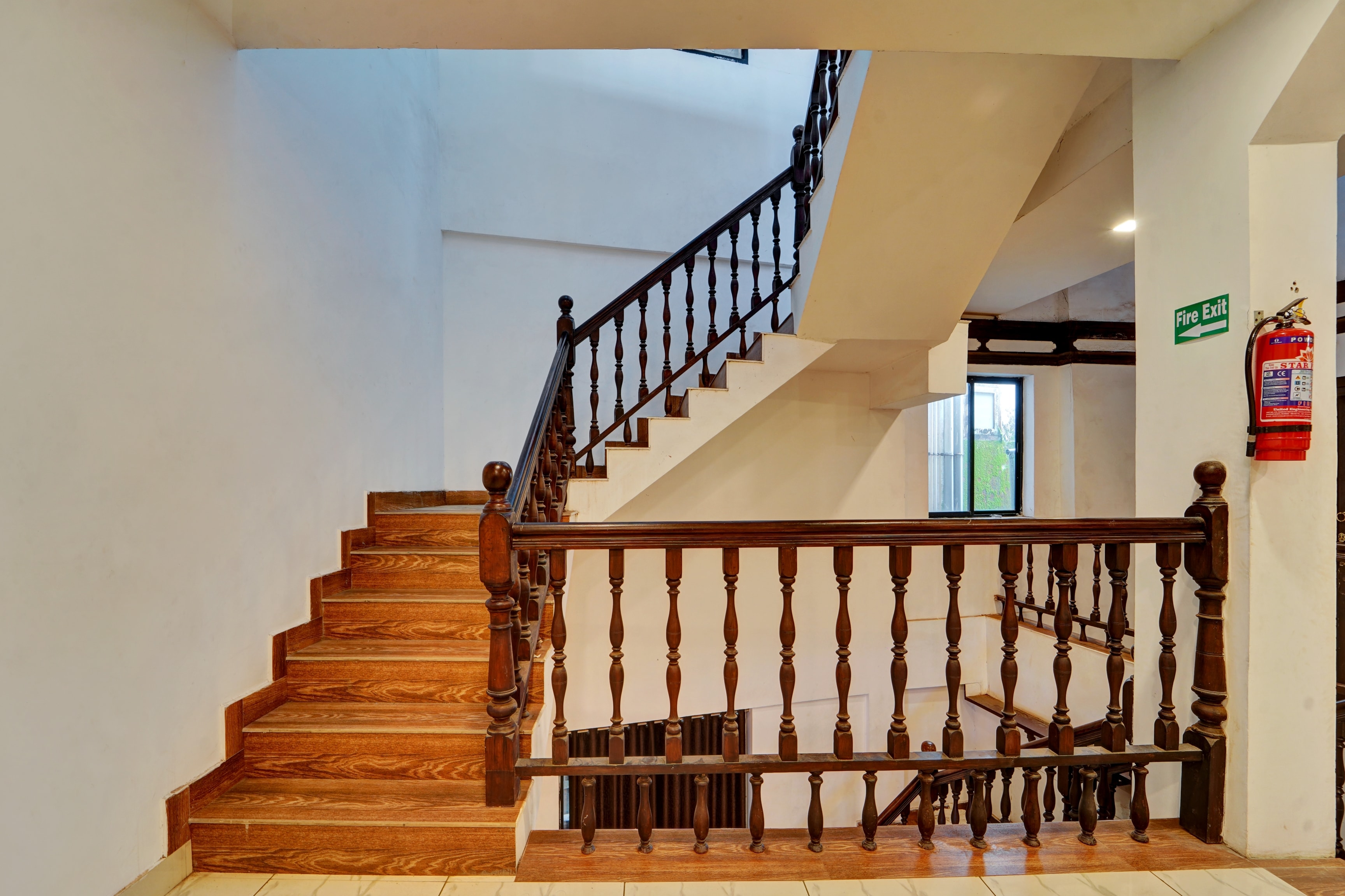 Super Collection O Calvathy Road Near Fort Kochi in Kochi