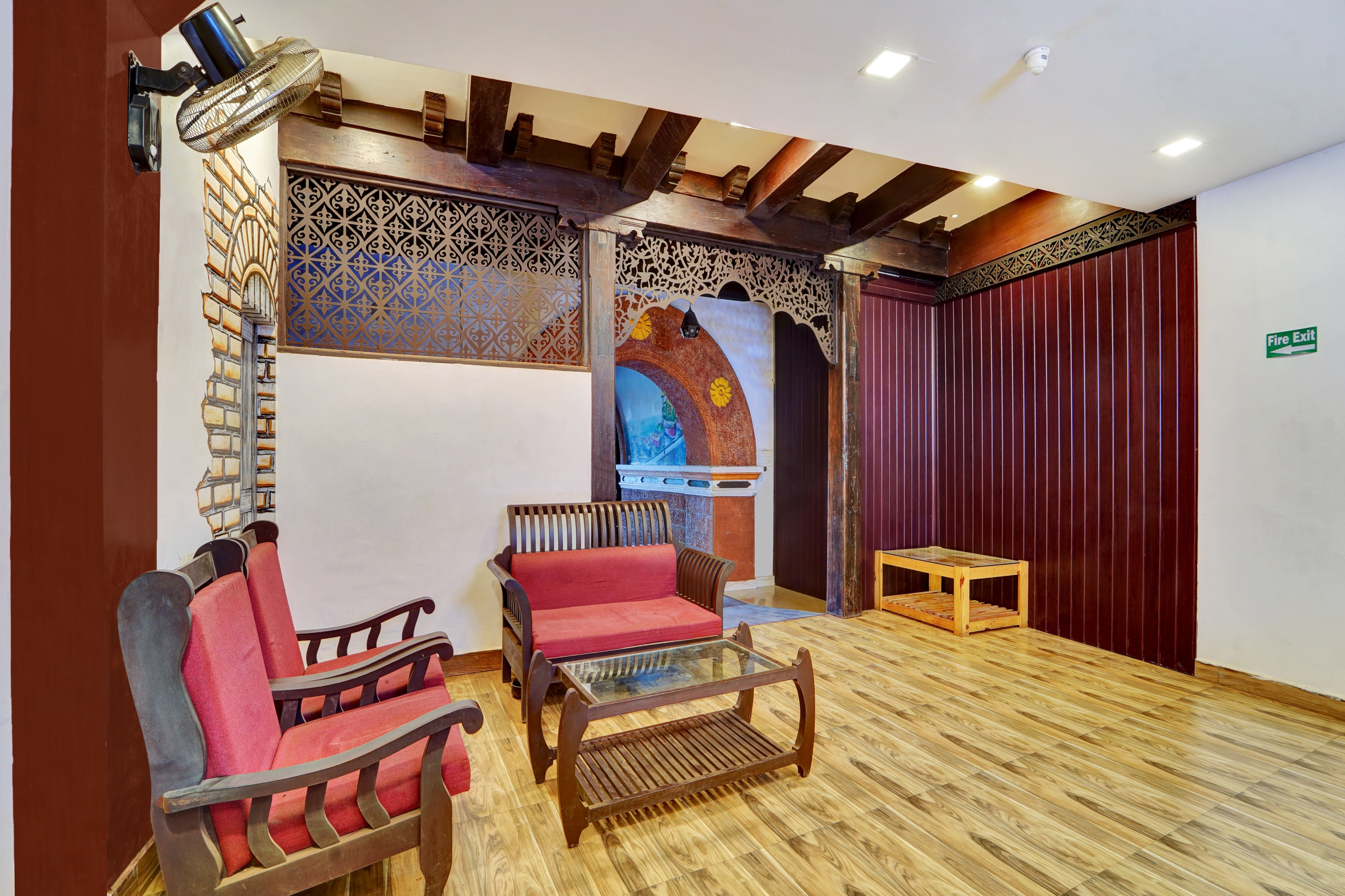 Super Collection O Calvathy Road Near Fort Kochi in Kochi