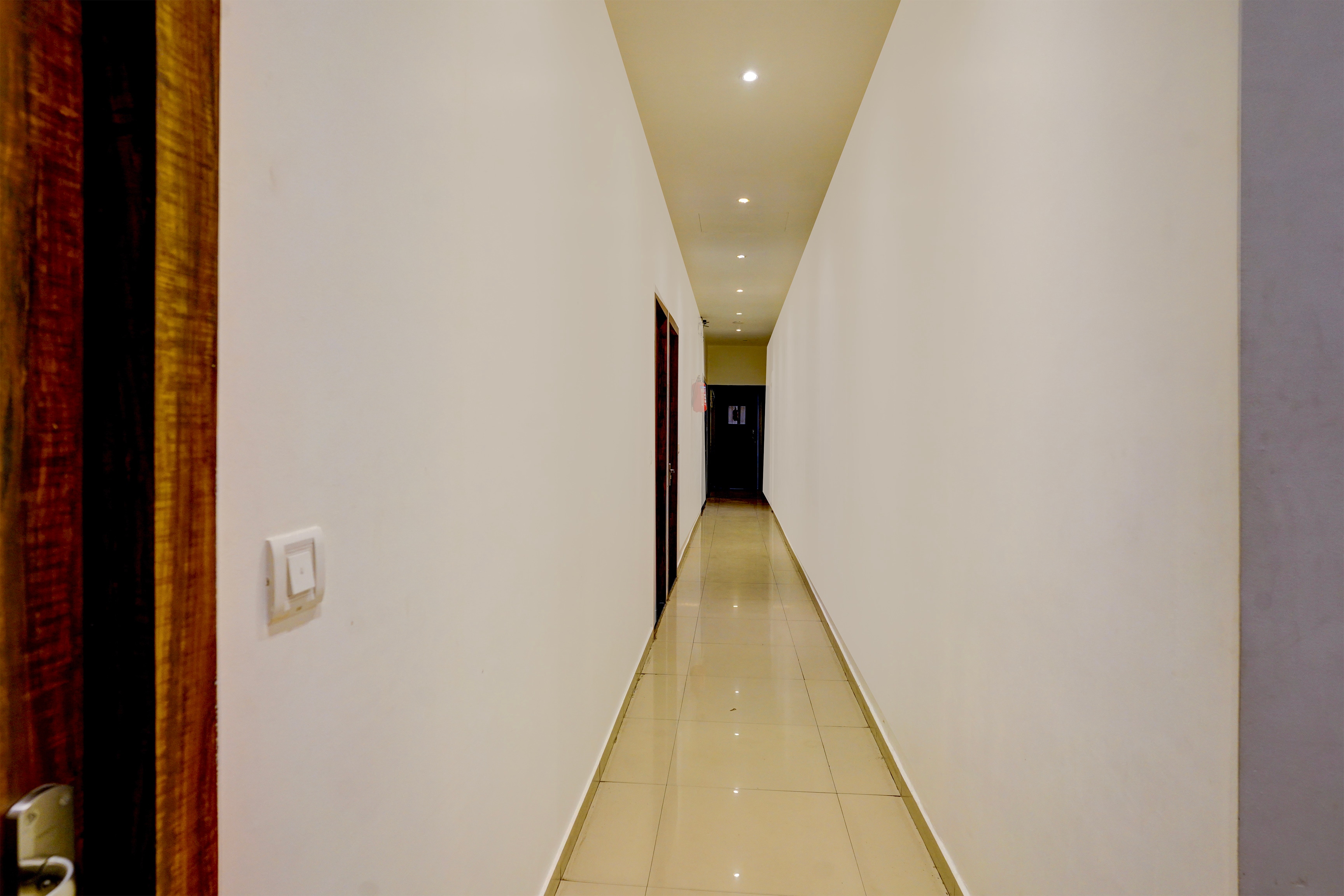 Super Collection O Sanpada Railway Junction in Navi Mumbai