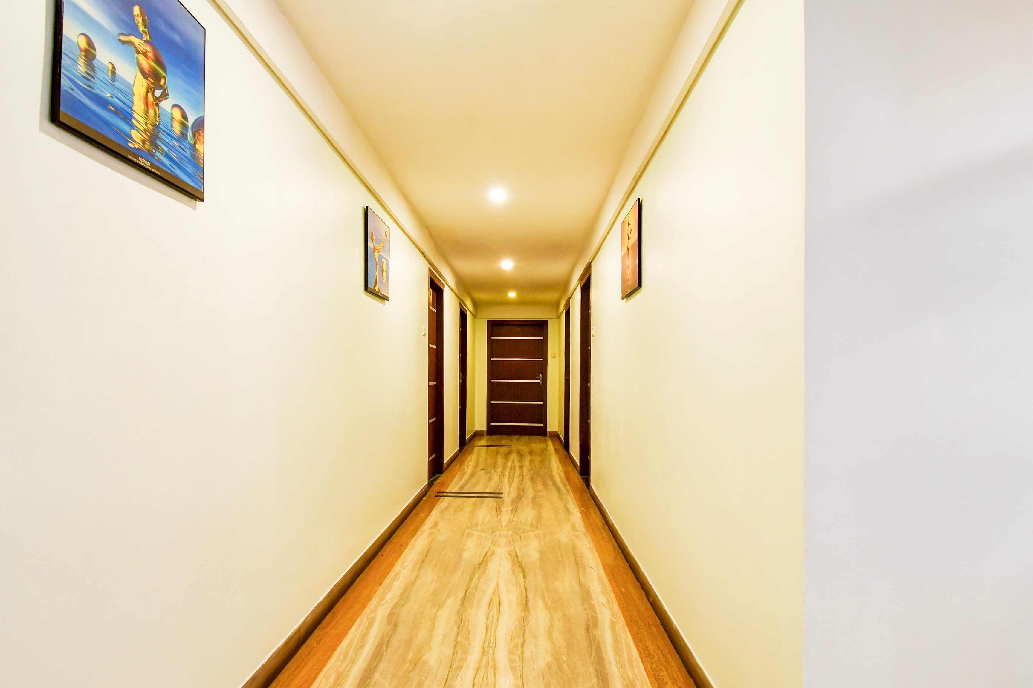 Super Collection O Shanti Bhawan Bank More Formerly Madhulika in Dhanbad