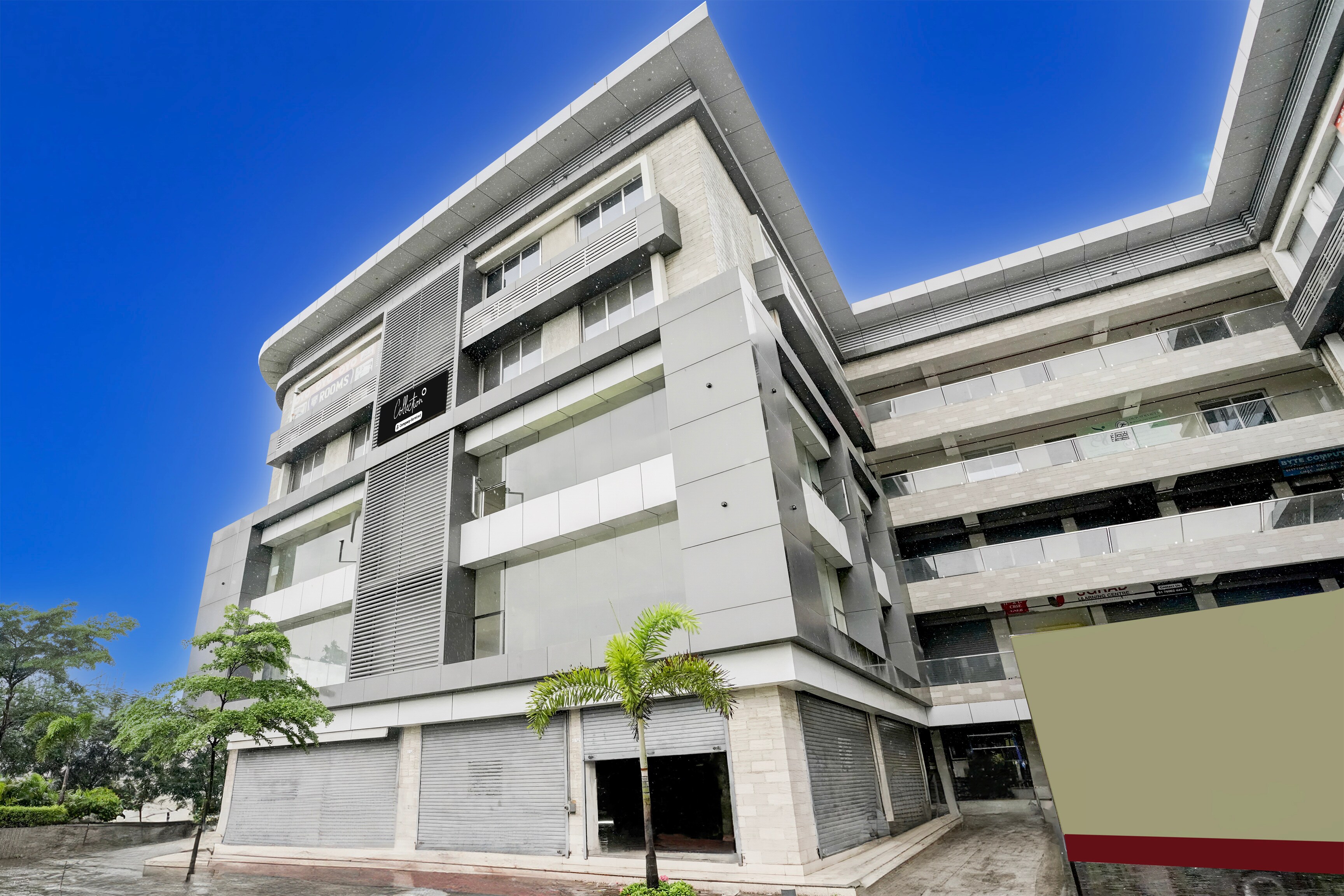 Super Collection O Adajan Formerly Hotel Sky Palace in Surat