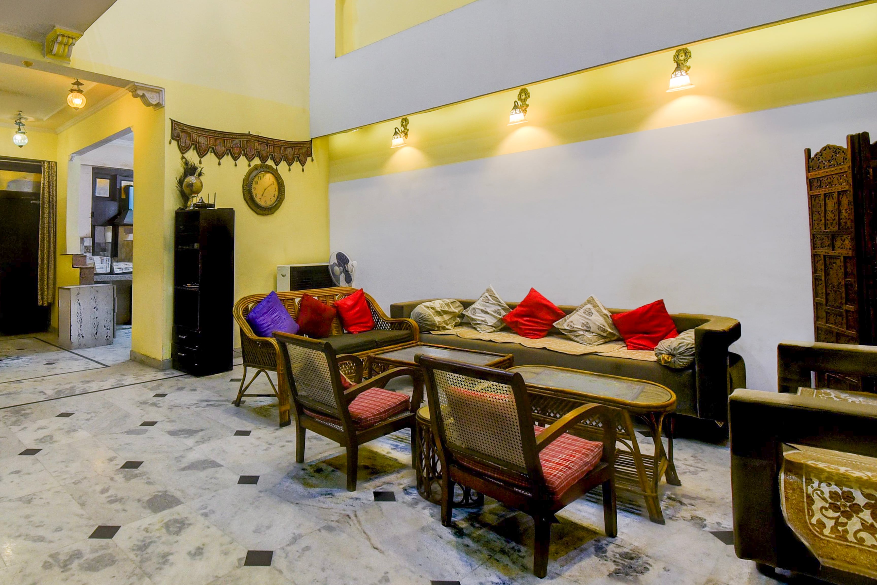 Super Hotel O Sikar Road Jaipur Formerly Garg Niwas in Jaipur