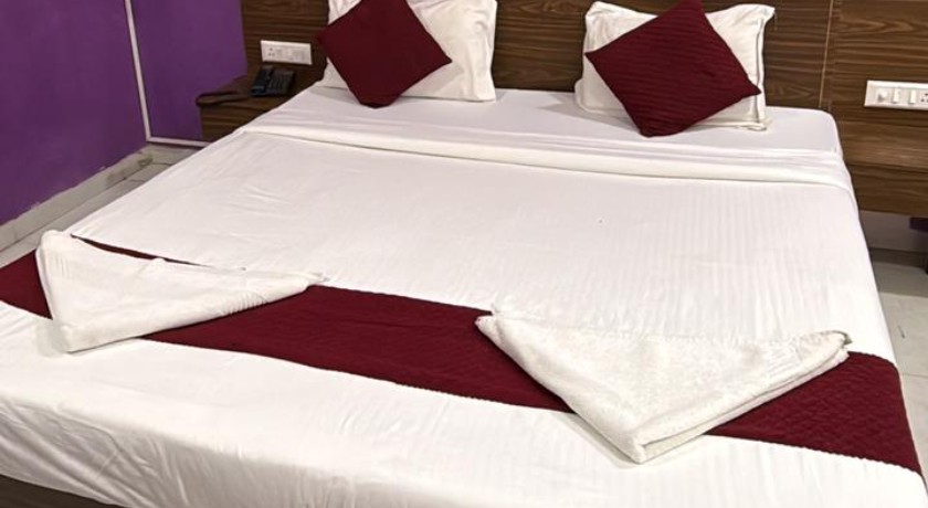 Hotel Kohinoor Residency in Pune