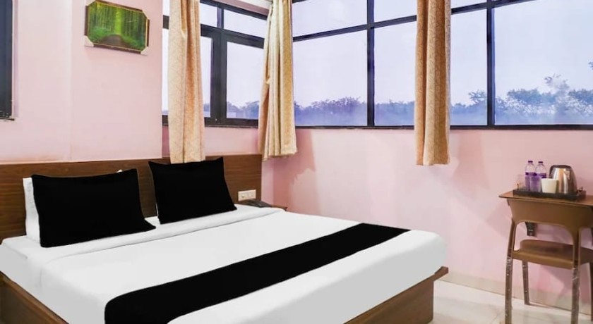 Hotel Kohinoor Residency in Pune
