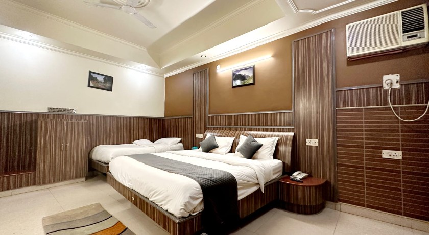 Om Hari Residency in Katra