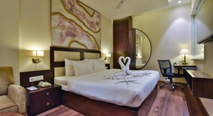 Hotel BR Grand in Amritsar