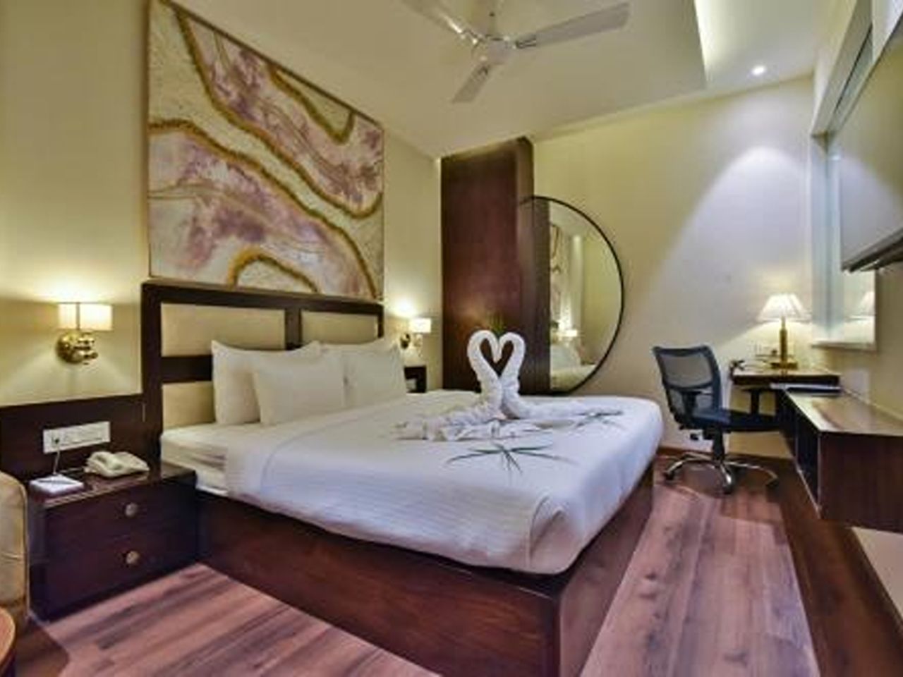 Hotel BR Grand With Nimo Night Club in Amritsar