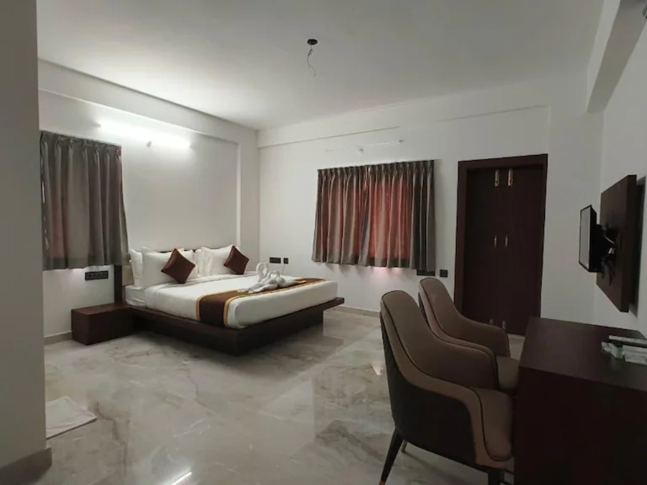 Hotel Shree Suites in Bangalore