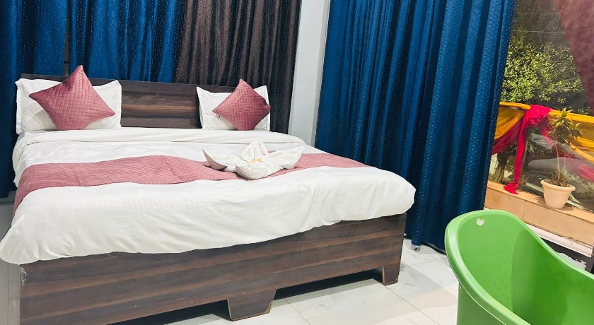 Urban Nest Rooms in Noida