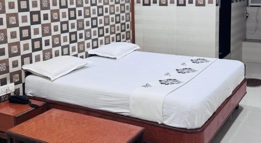 Hotel Shree International in Thane
