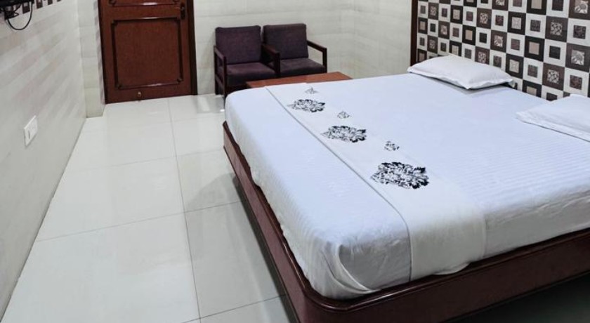 Hotel Shree International in Thane