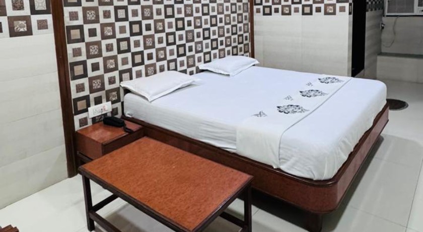 Hotel Shree International in Thane