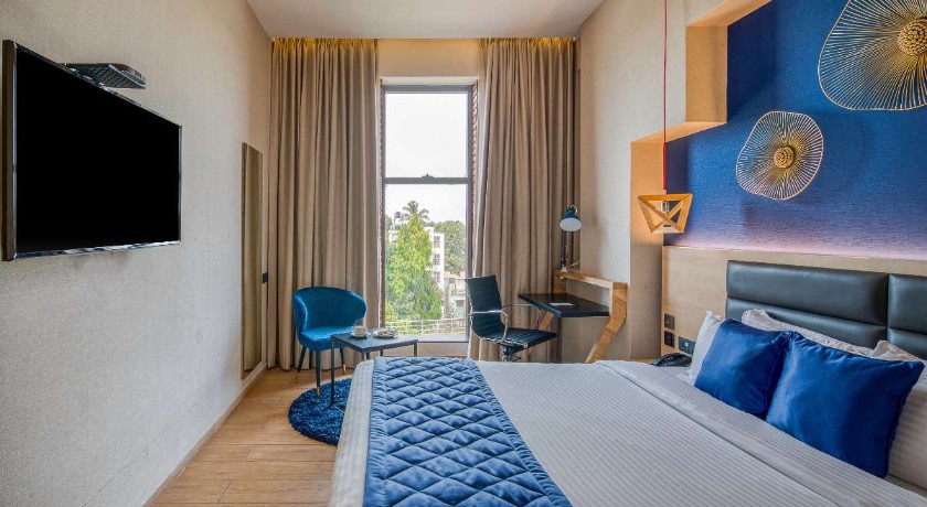 Le Foliage by TGI in Bangalore