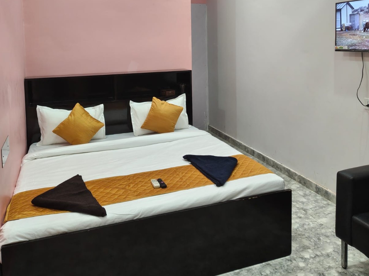 Hotel Priceless Lucknow in Lucknow