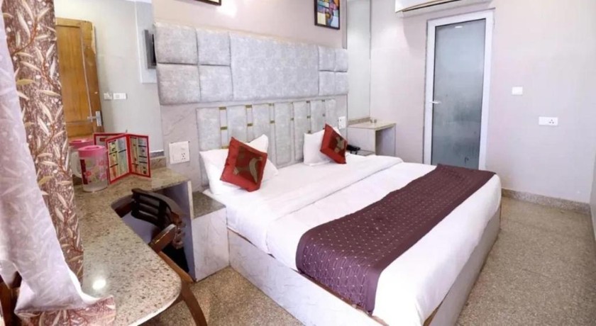 Travana Stays in Delhi