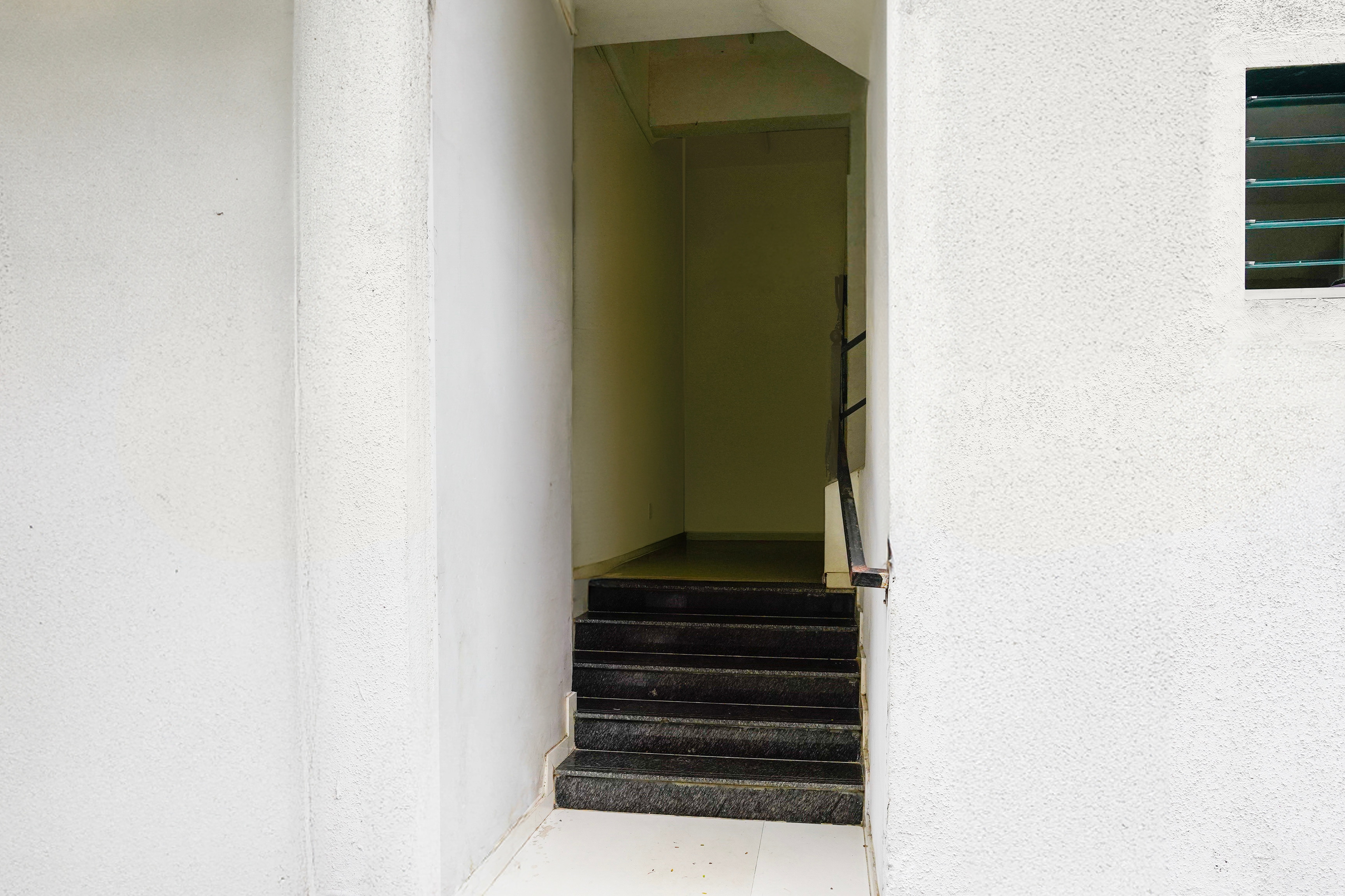  Collection O Viviana Mall Thane West Formerly Athithi Stays in Thane