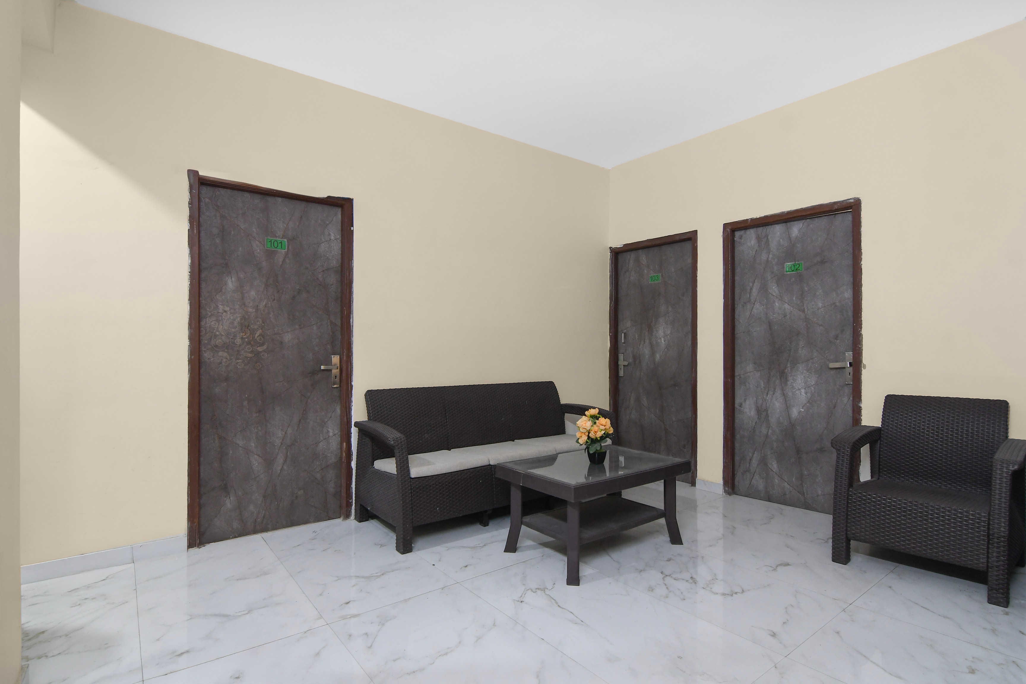 Collection O Biswa Bangla Convention Centre Kolkata Formerly Atithya Inn in Kolkata