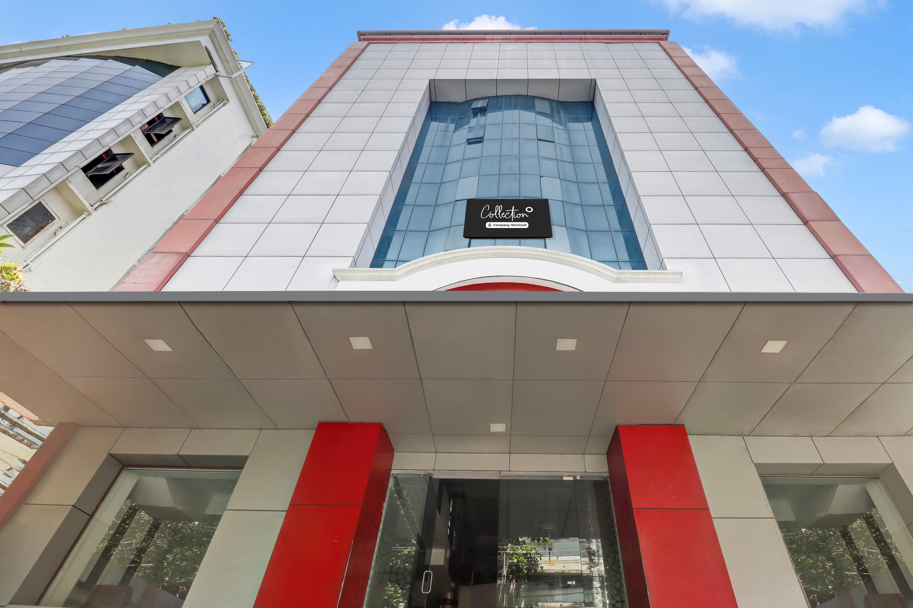 Collection O M G Road in Thiruvananthapuram