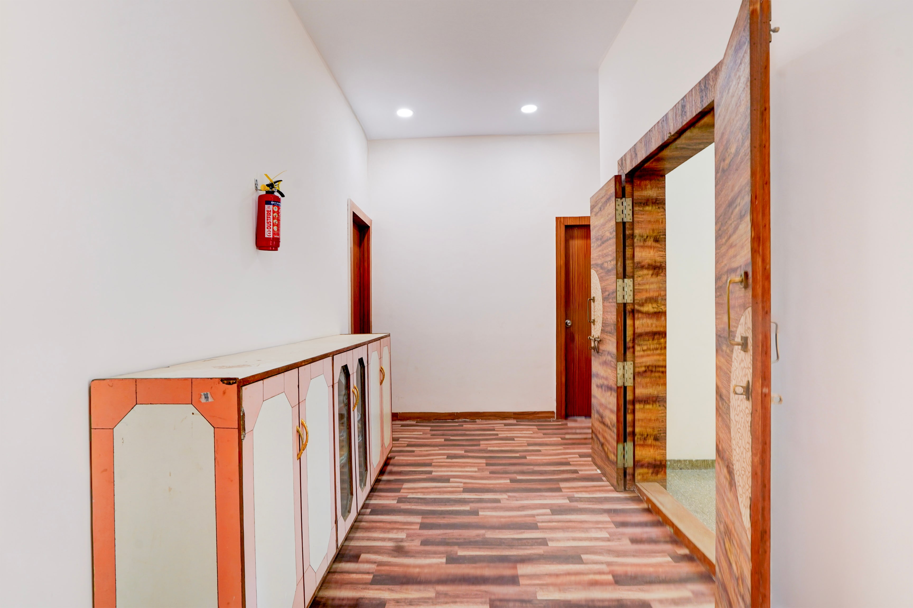 Collection O Alandi Bus Stand Pune Formerly Kaveri Executive Lodging in Pune