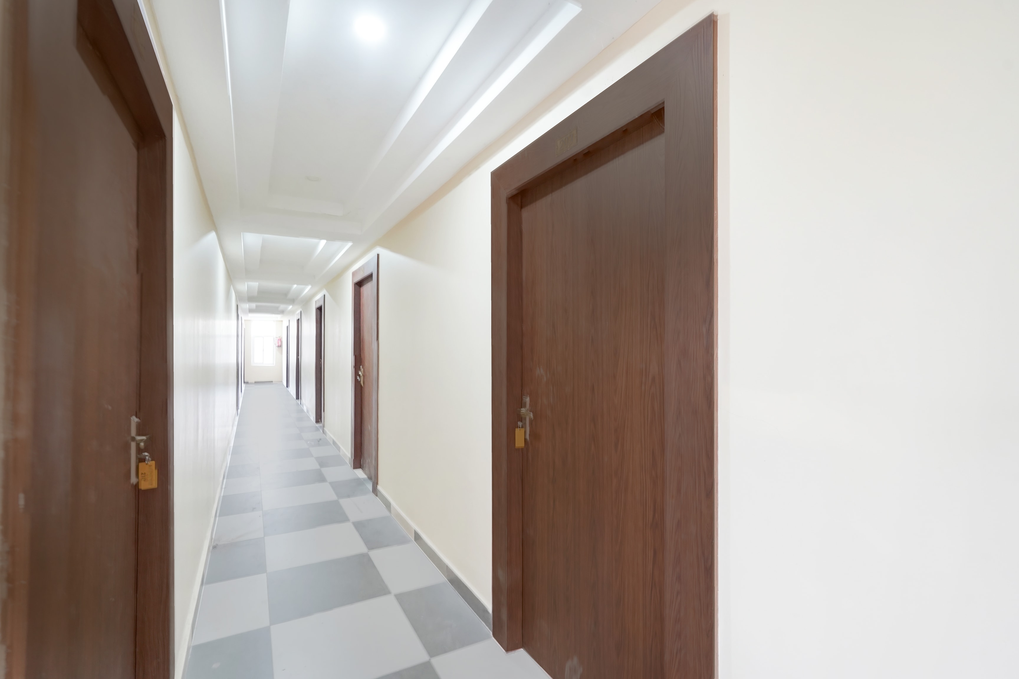 Collection O Ranipur - Dhaney Crossway Formerly Saroj Inn in Sultanpur