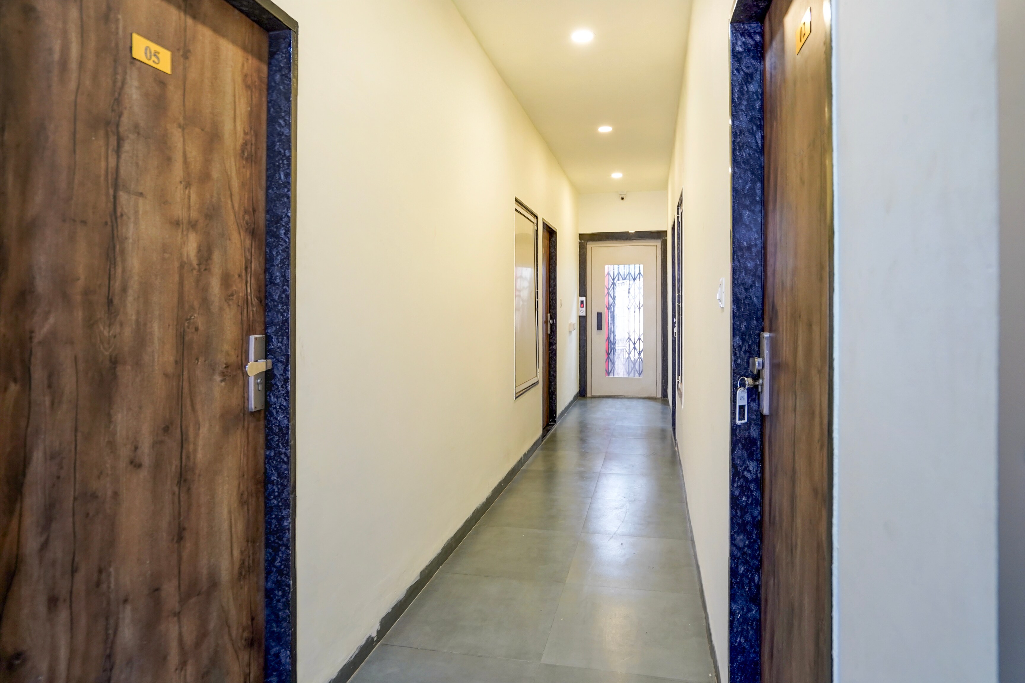 Collection O Satya Sai Square Formerly Hotel Crystal Inn in Indore