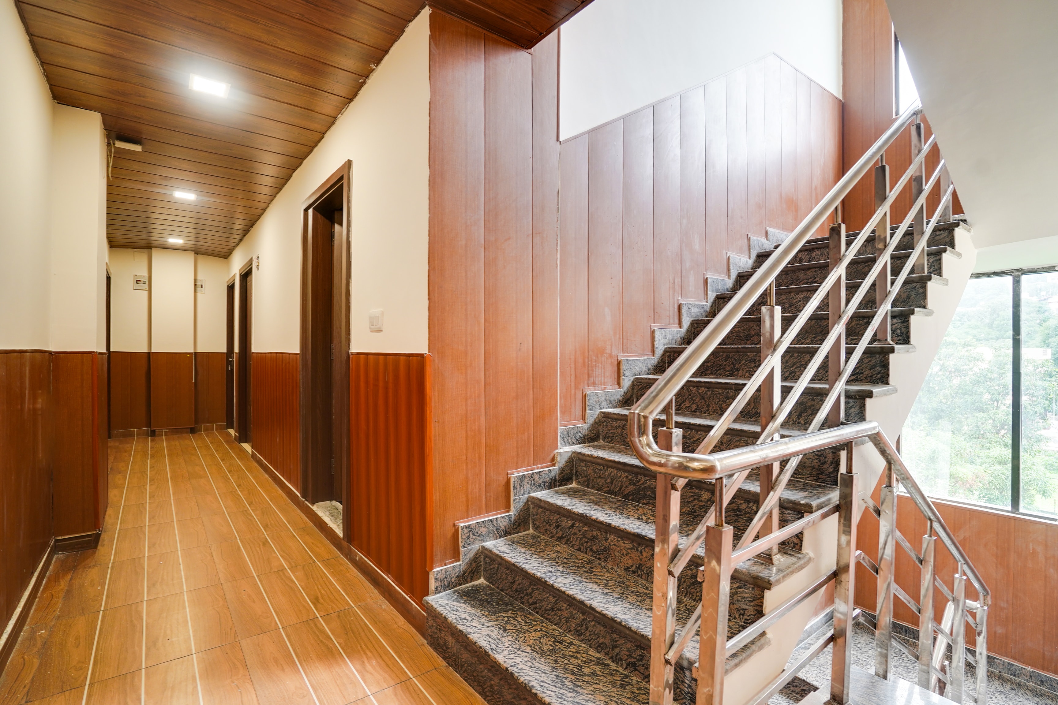 Hotel O Canal Road in Dehradun