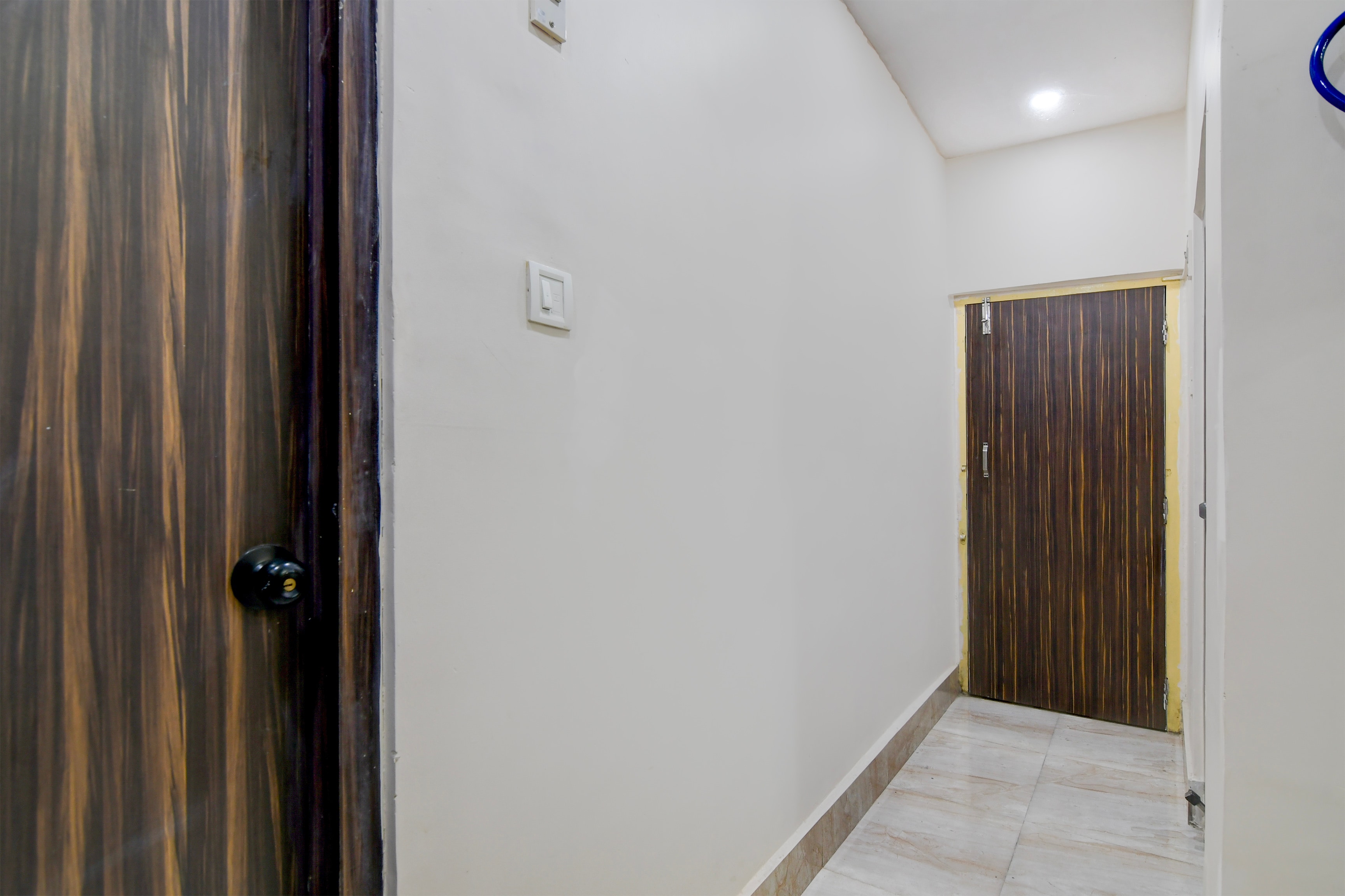 Hotel O Chinar Park Kolkata Formerly Zapper Inn in Kolkata