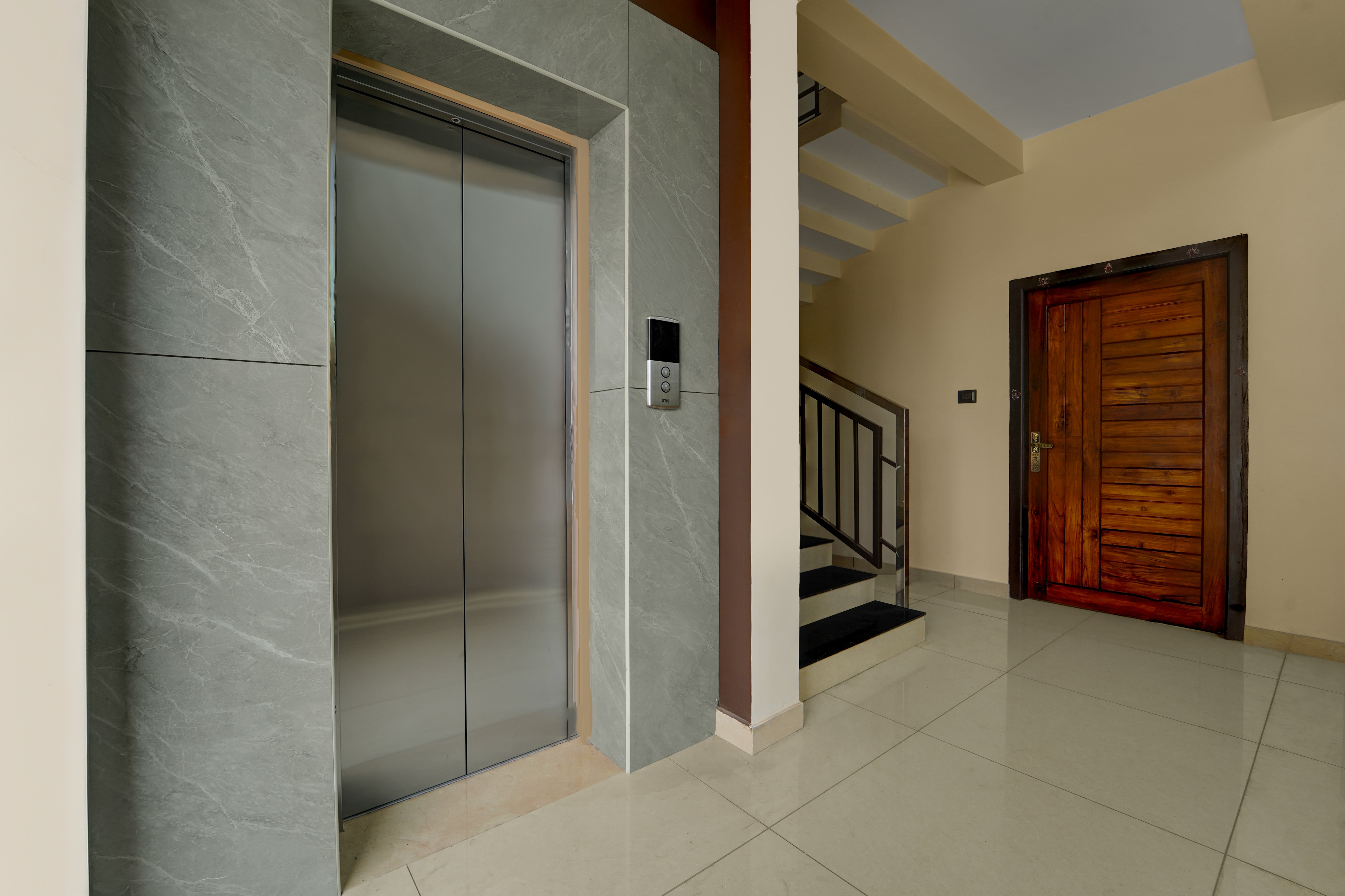 Hotel O Engineering College Sreekaryam Formerly B S Plaza in Thiruvananthapuram