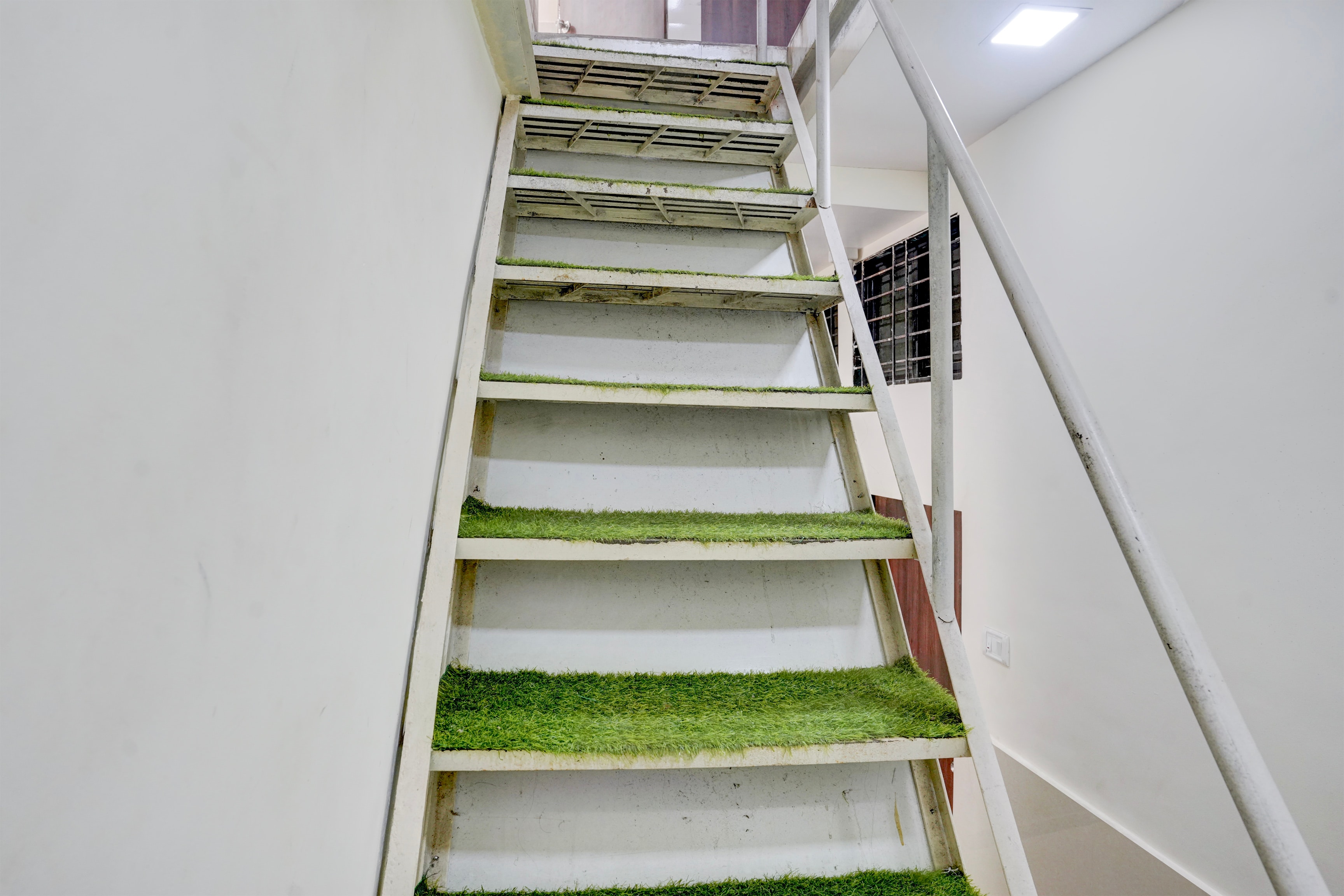 Hotel O Jagruti Nagar Ghatkopar Formerly Icy Cool in Mumbai