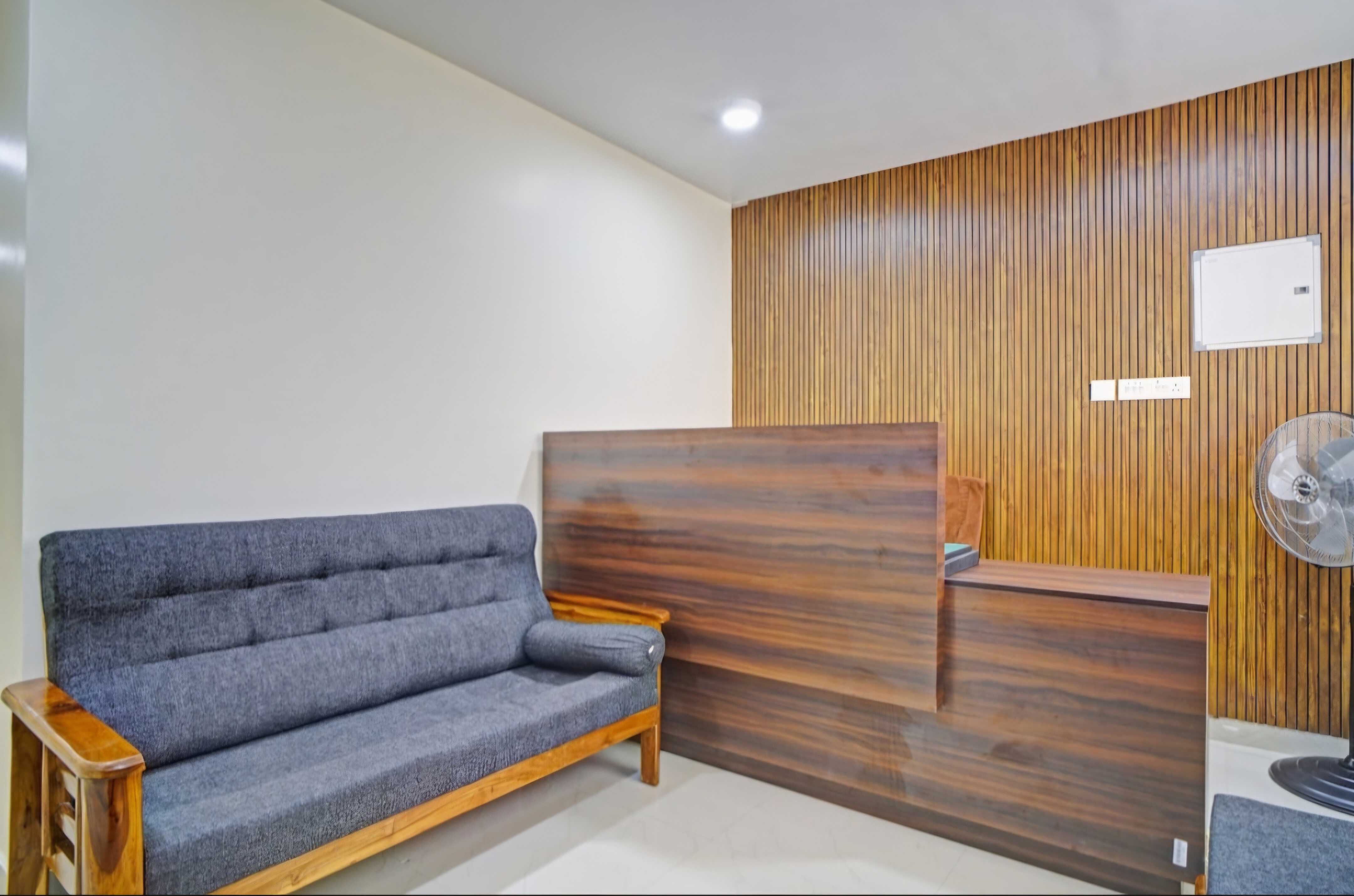 Hotel O Kallar Vattiyar Waterfalls Munnar in Munnar