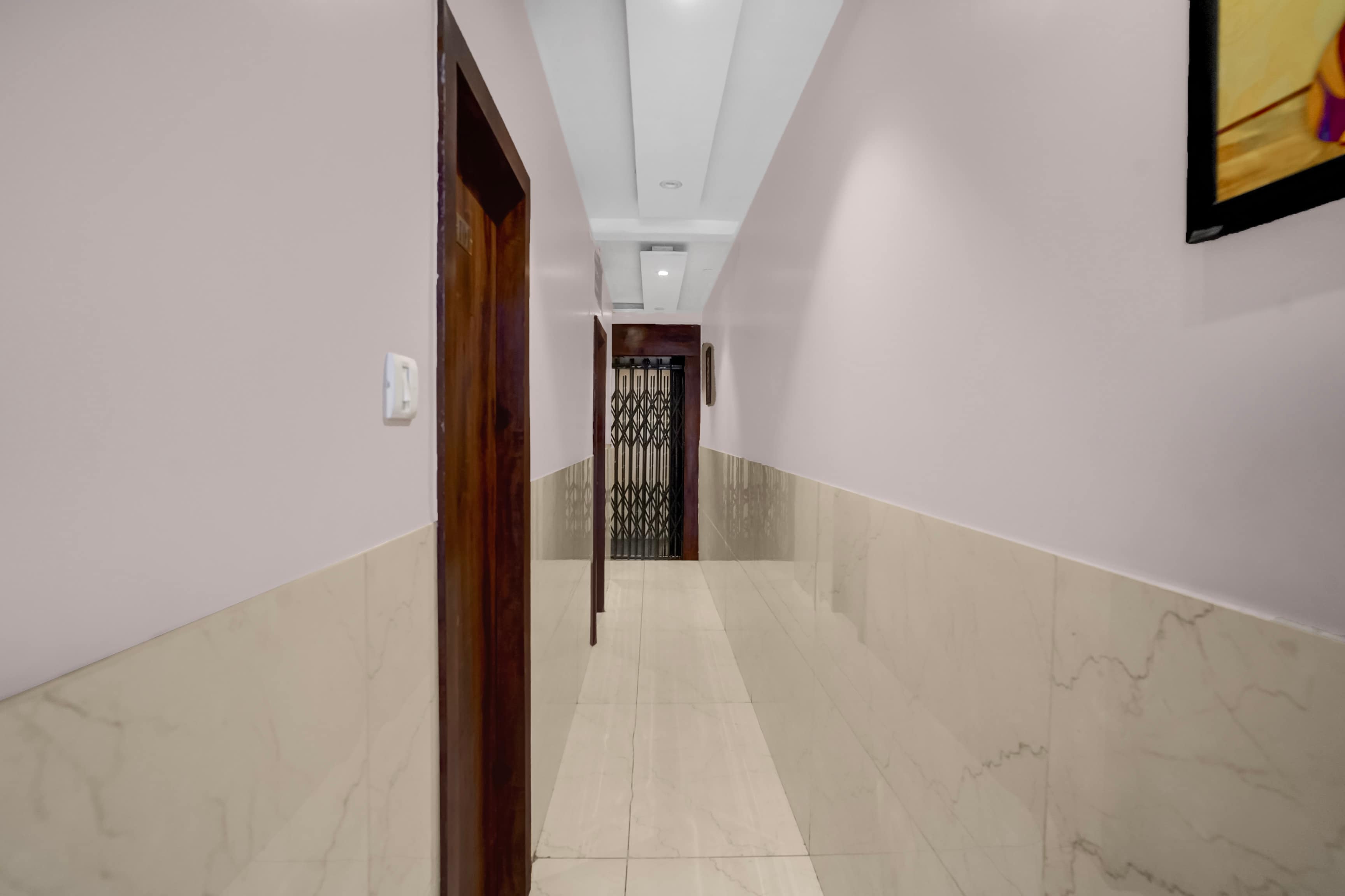 Hotel O Kurla Formerly Prince Palace in Mumbai