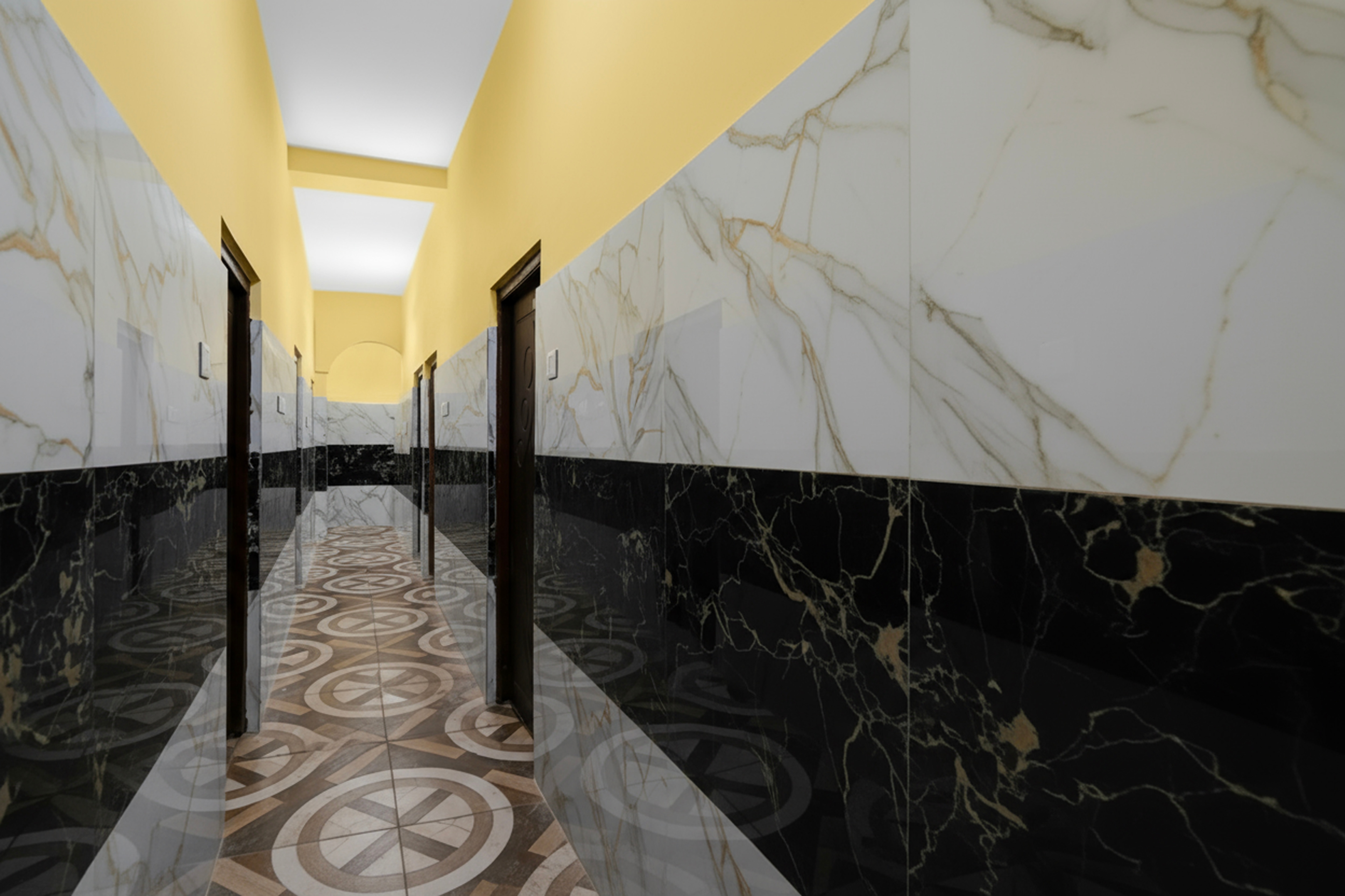 Hotel O Madhyamgram Railway Junction Formerly Dreamland in Kolkata