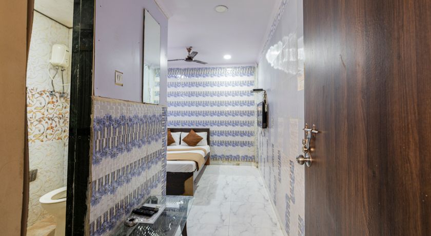 Hotel Majesty Palace in Mumbai