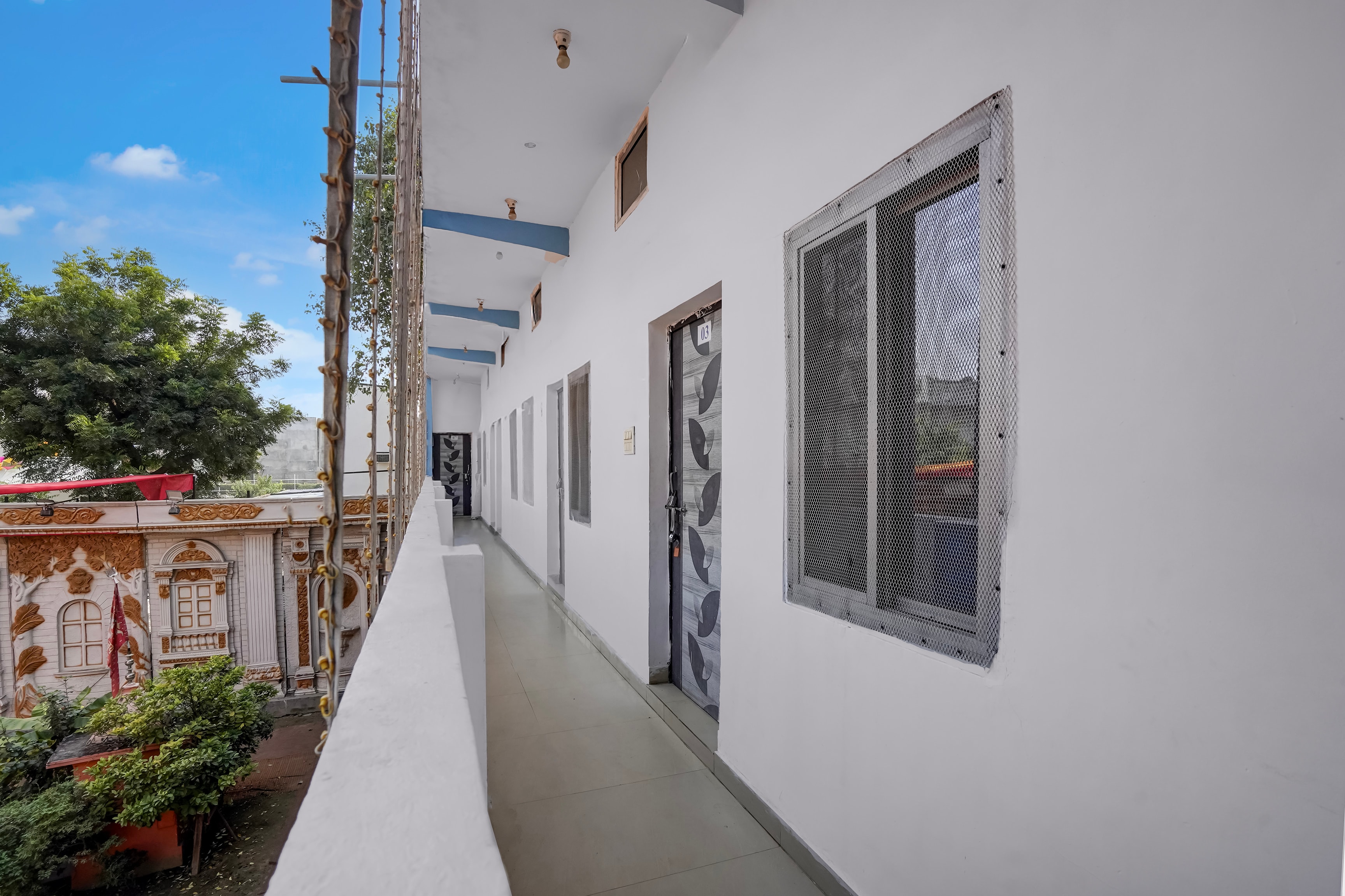 Hotel O Sultanpur Railway Junction Formerly Sanskar Marriage Lawan in Sultanpur