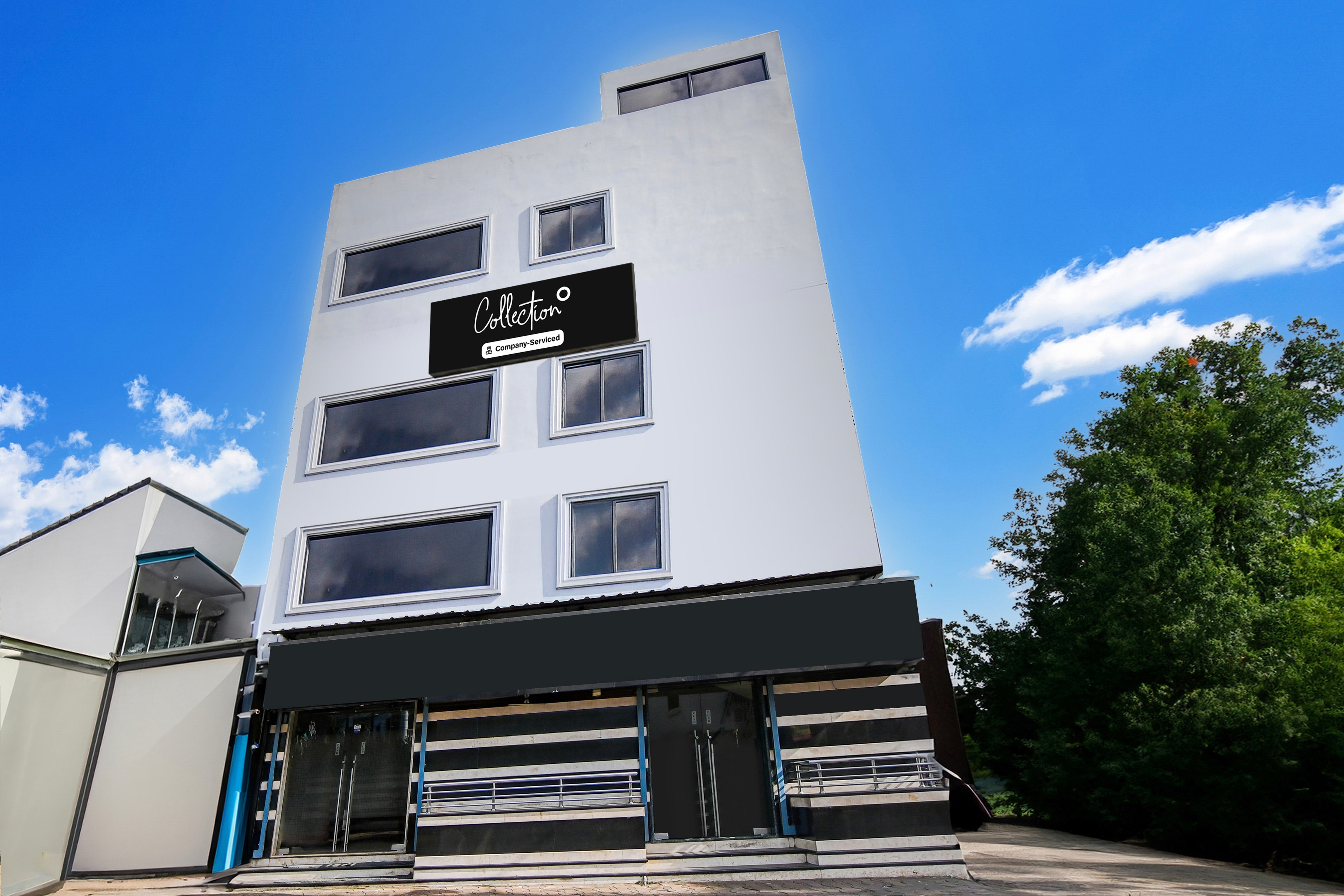 Super Collection O Belgacihia Near Kolkata Railway Station in Kolkata