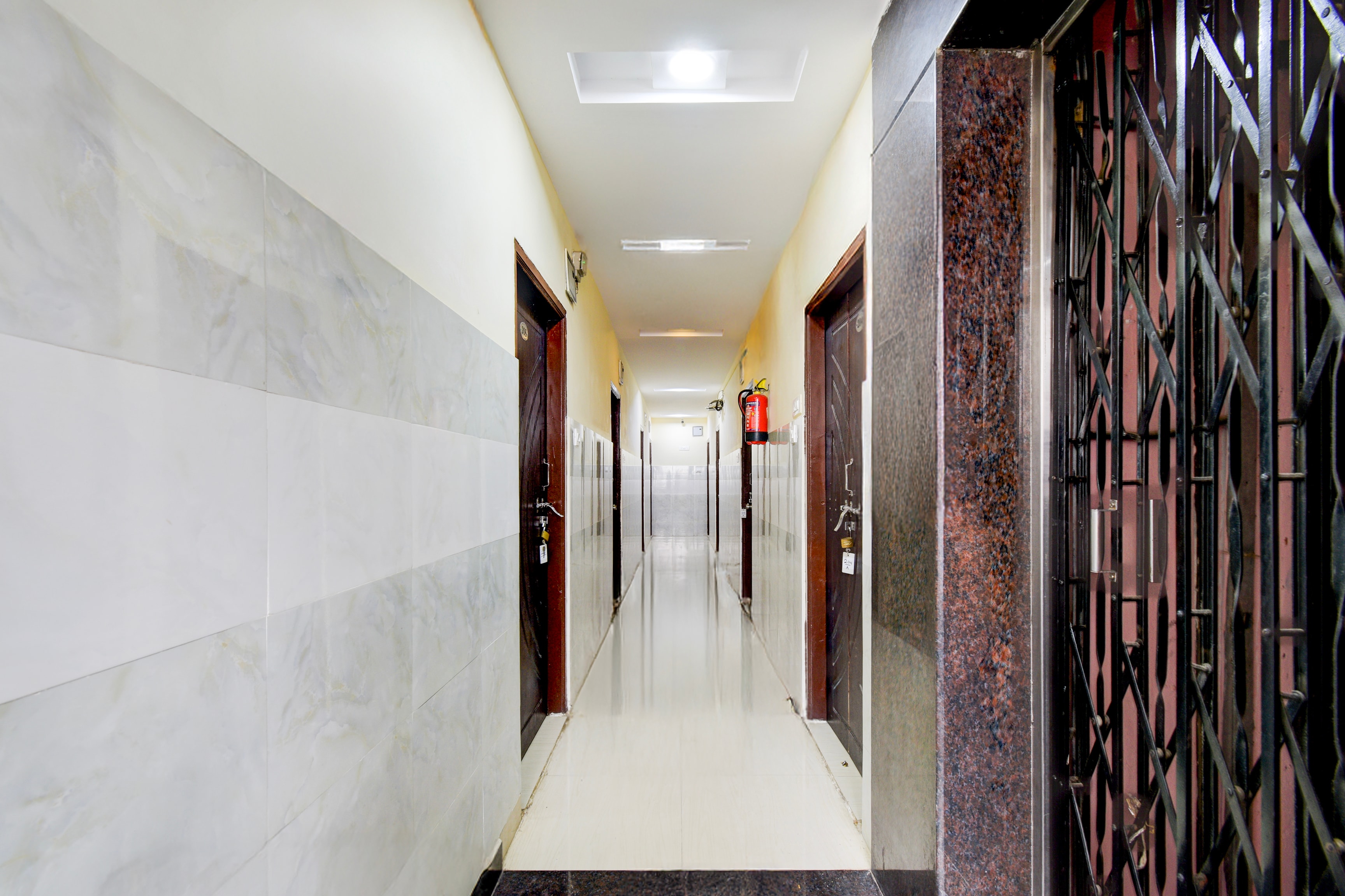 Super Collection O Gachibowli in Hyderabad