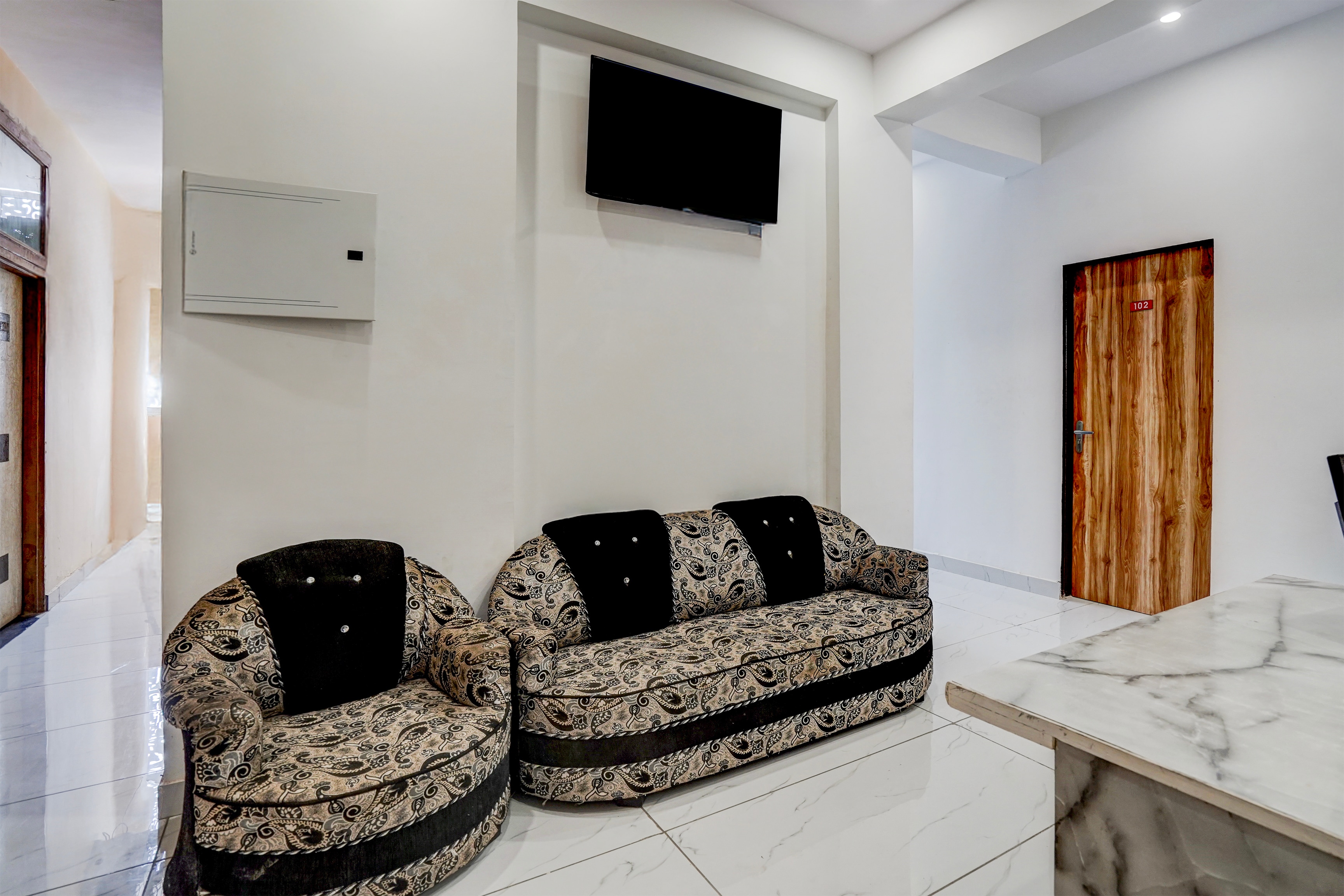 Super Collection O Iskcon Temple Mansarovar Formerly Chinar Inn in Jaipur