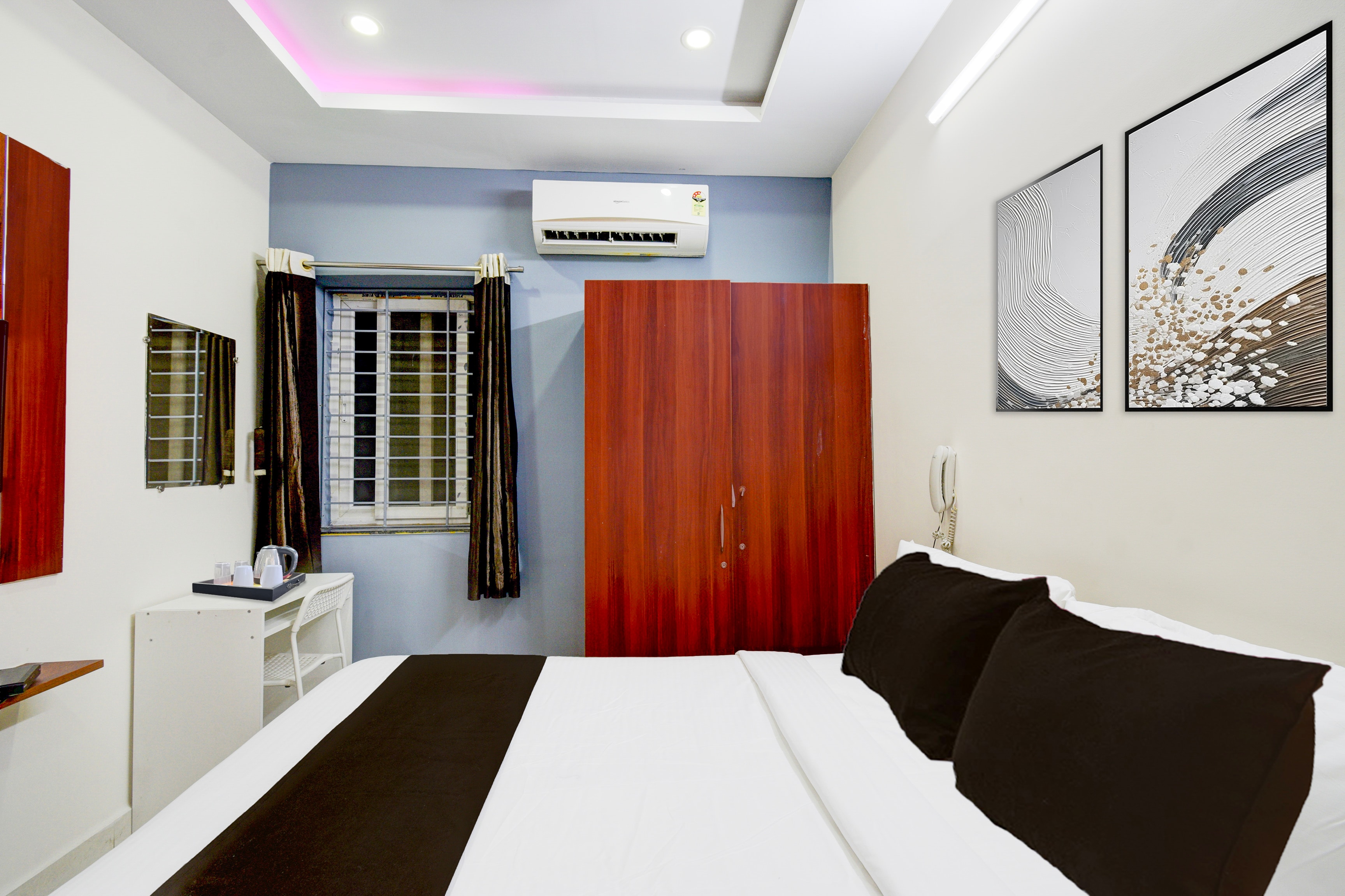 Super Collection O Khajaguda Hills Formerly Sri Balaji Luxary Rooms in Hyderabad