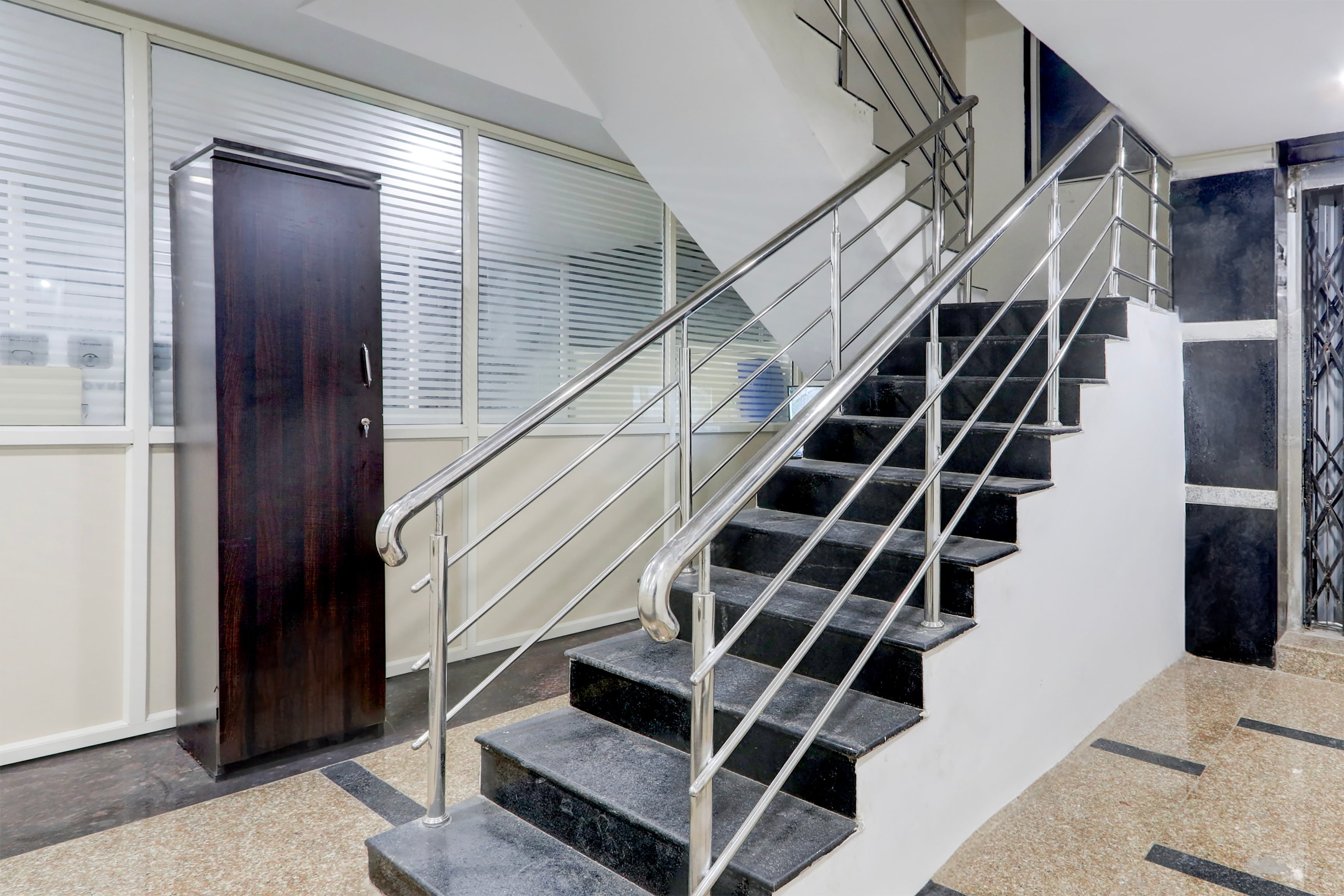 Super Collection O Madhapur Near Cyber Tower in Hyderabad