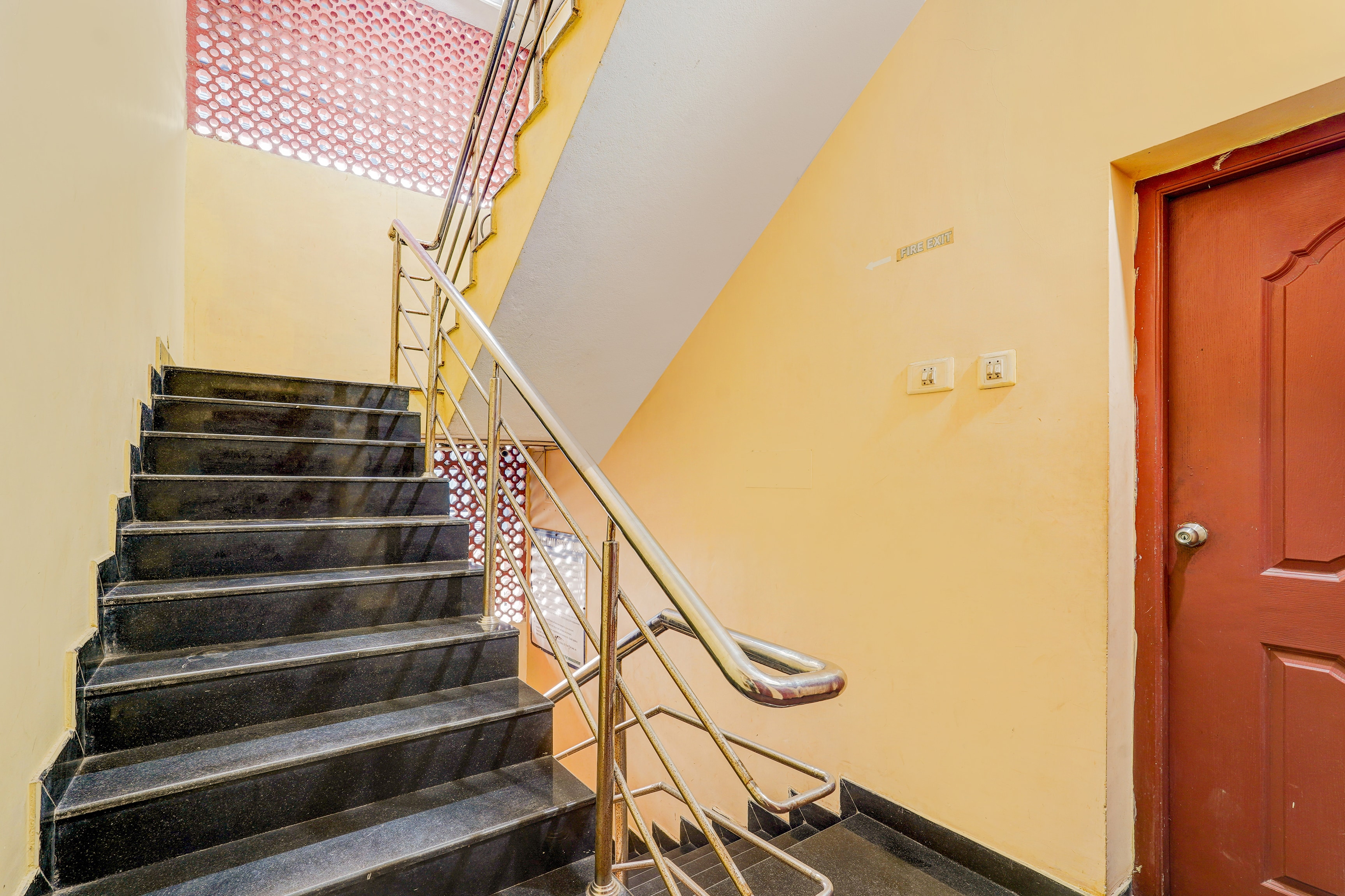 Super Collection O Nanmangalam Lake Formerly Vasantham Guest House in Chennai