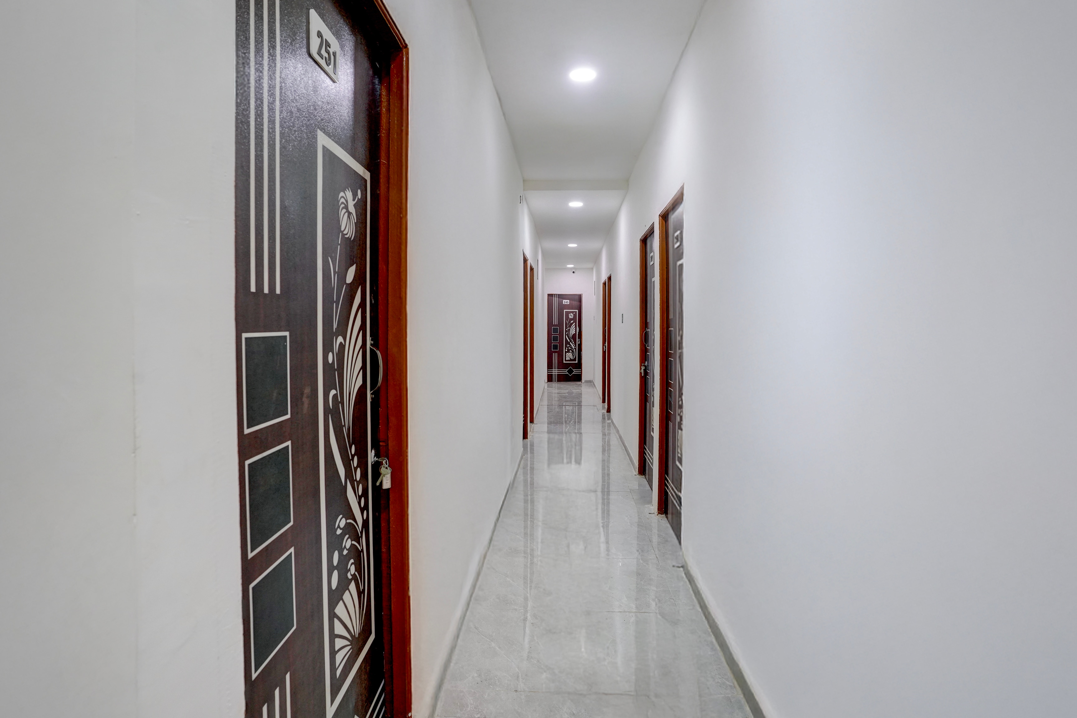 Super Collection O Nashik Central Railway Junction Formerly Dream Heritage Inn in Nashik