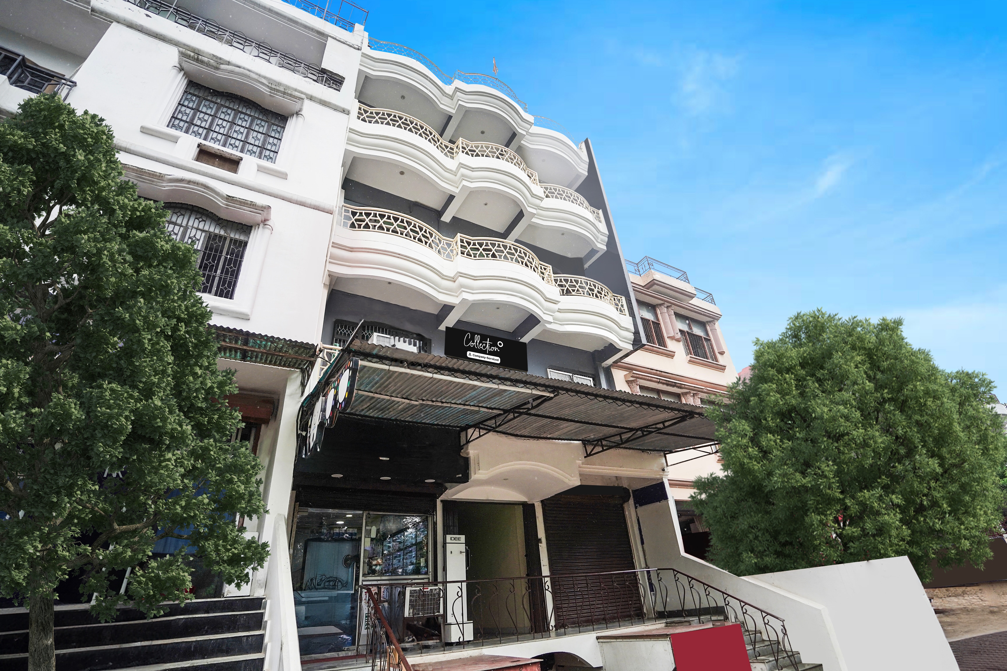 Super Collection O Rajapur Circuit House in Prayagraj