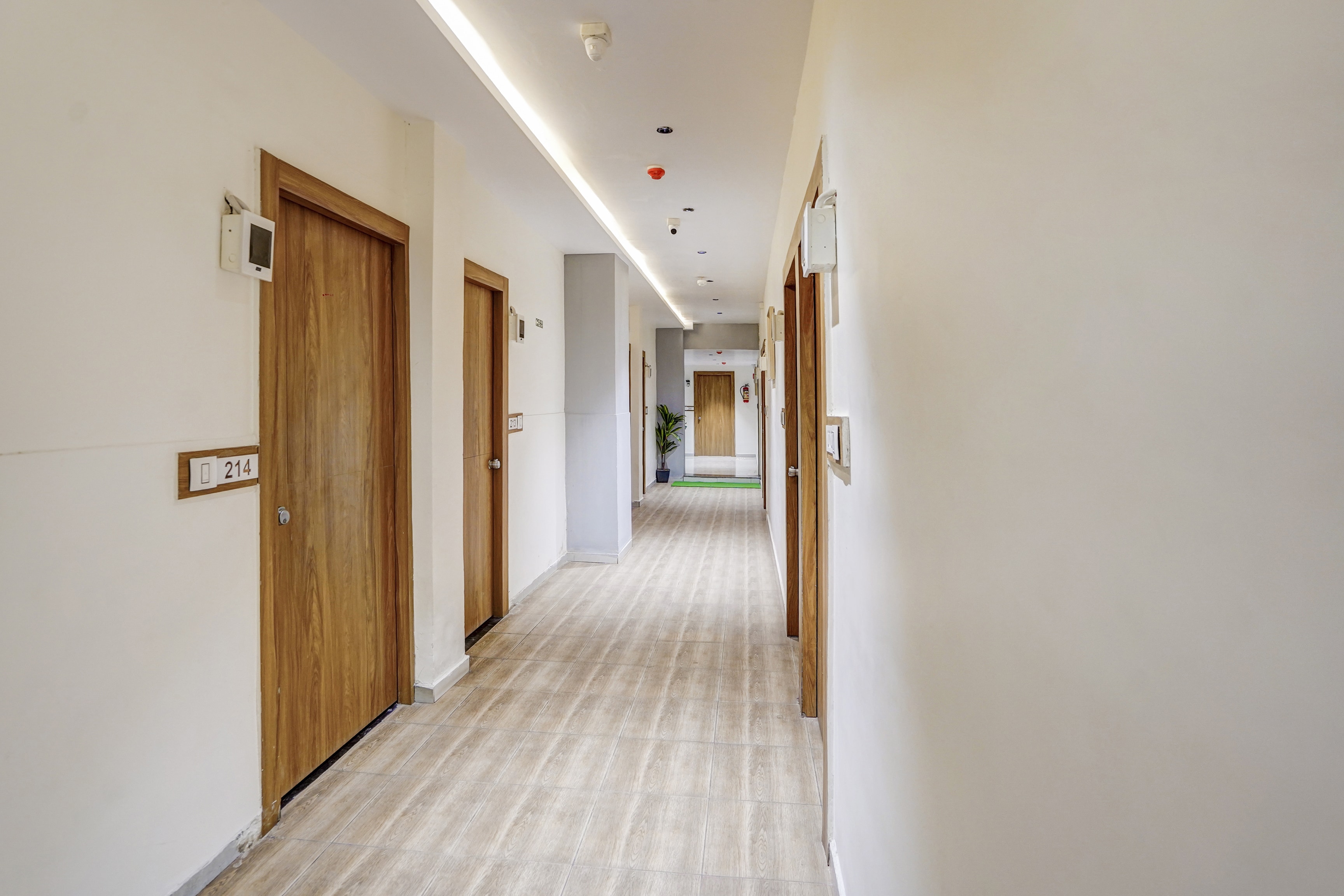 Super Collection O Sabarmati River Gandhinagar Formerly Hotel Royal Park in Gandhinagar